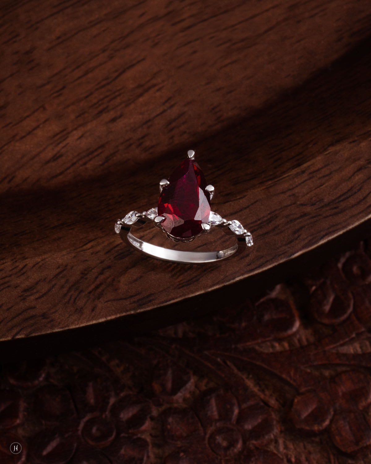 18K White Gold Italian Ruby & Zircon Pear Ring