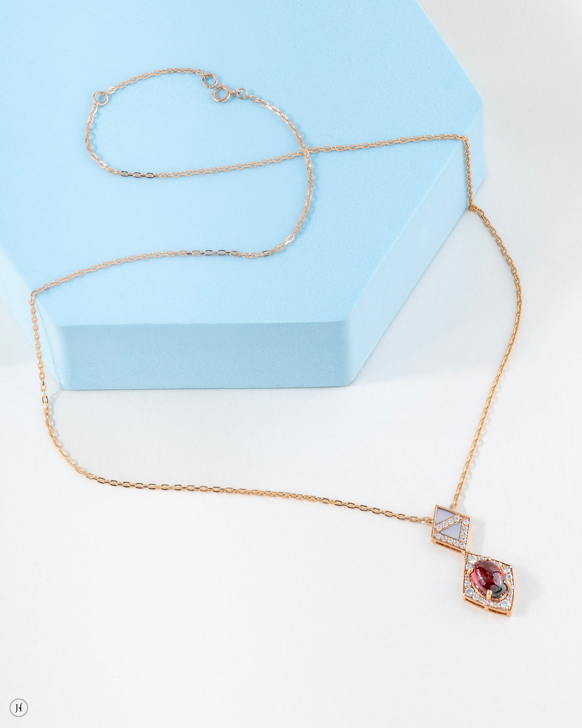18K Rose Gold Italian Diamond Shaped Red Gemstone Necklace for ladies in UAE | online jewellery shop