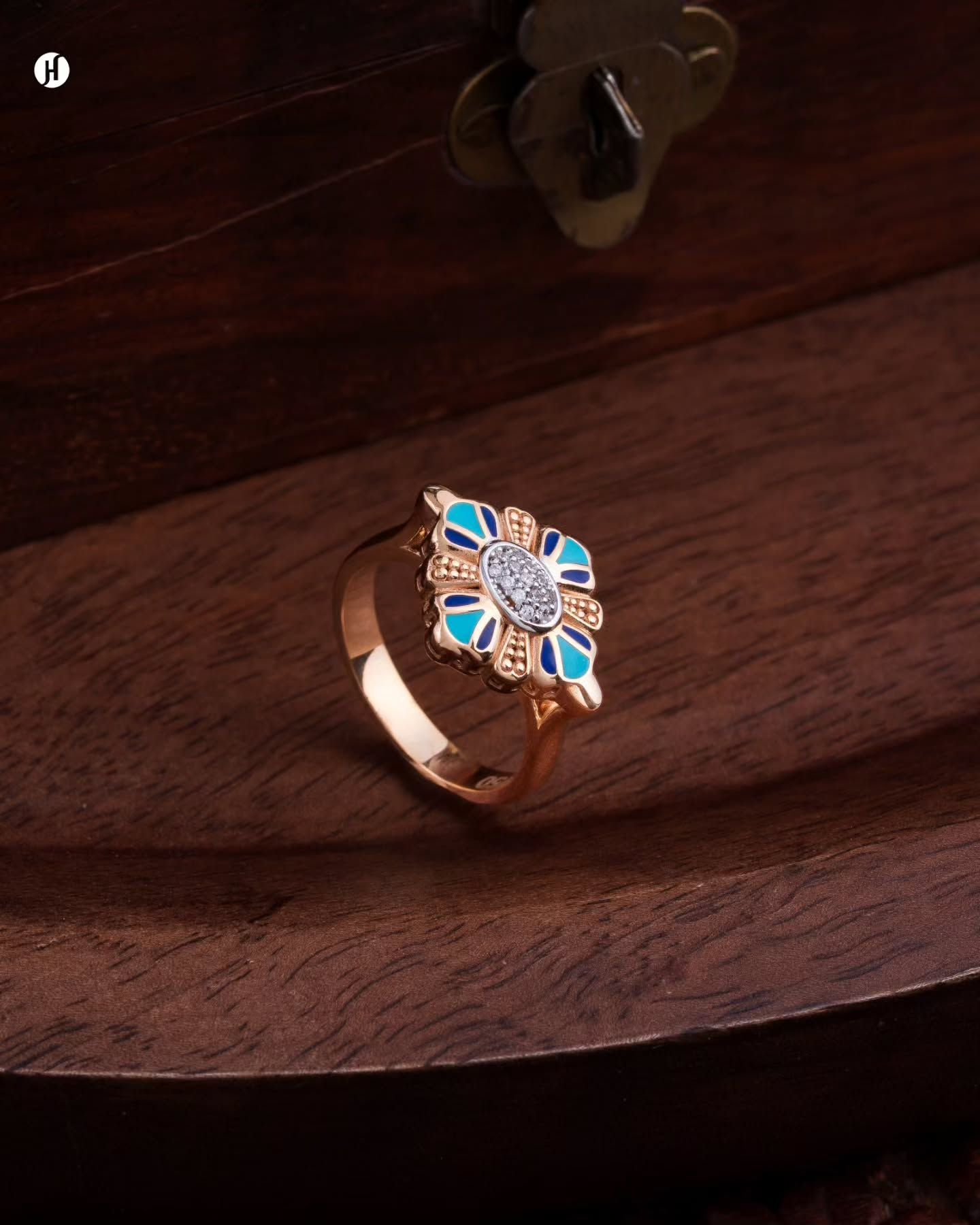 18Karat Rose Gold Italian Floral rings with Turquoise for ladies in Dubai, UAE | Online jewellery store | Italian gold ring price in dubai