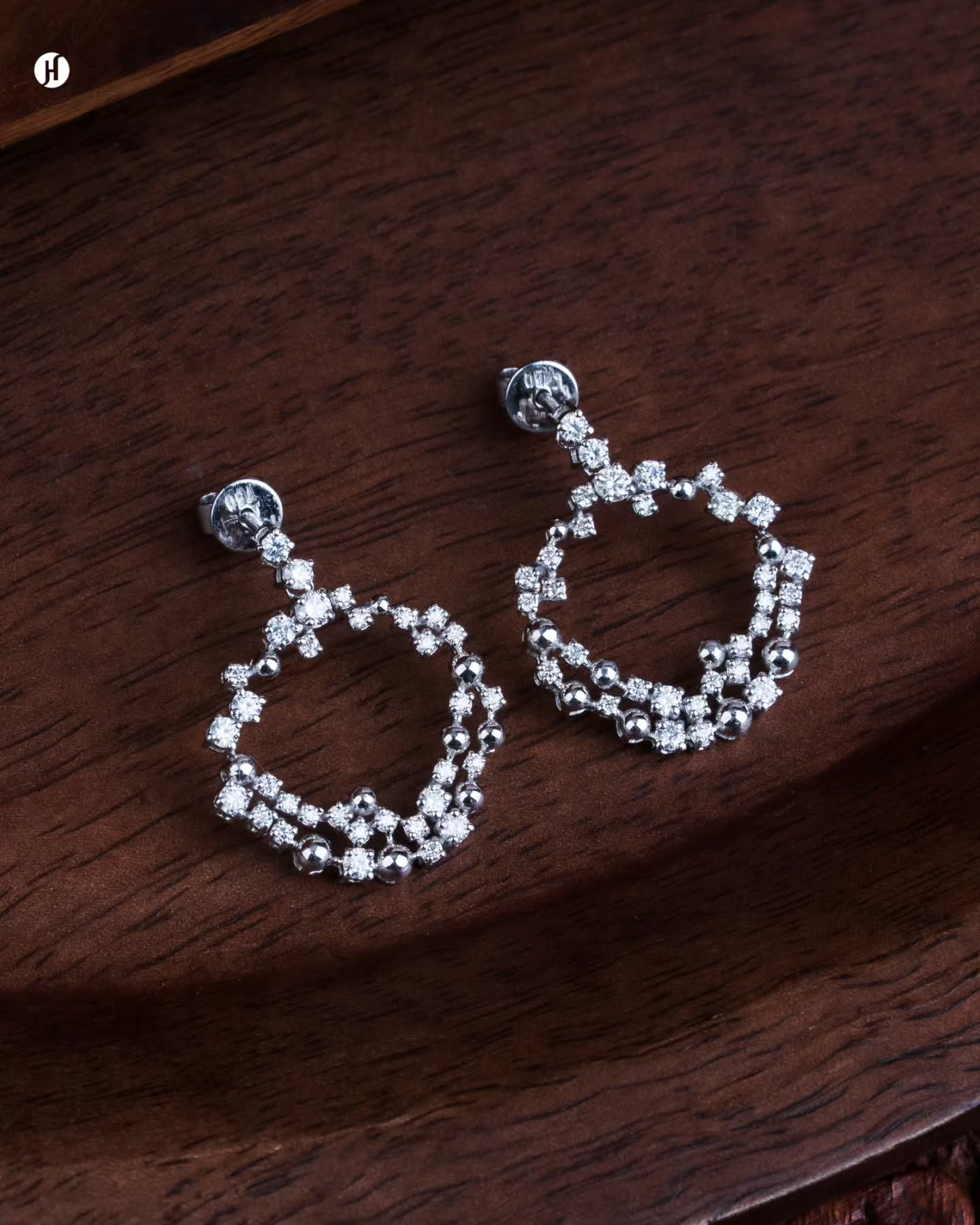 18Karat White Gold Italian Moissanite Halo Earrings Set | Party wear Jewellery for Women