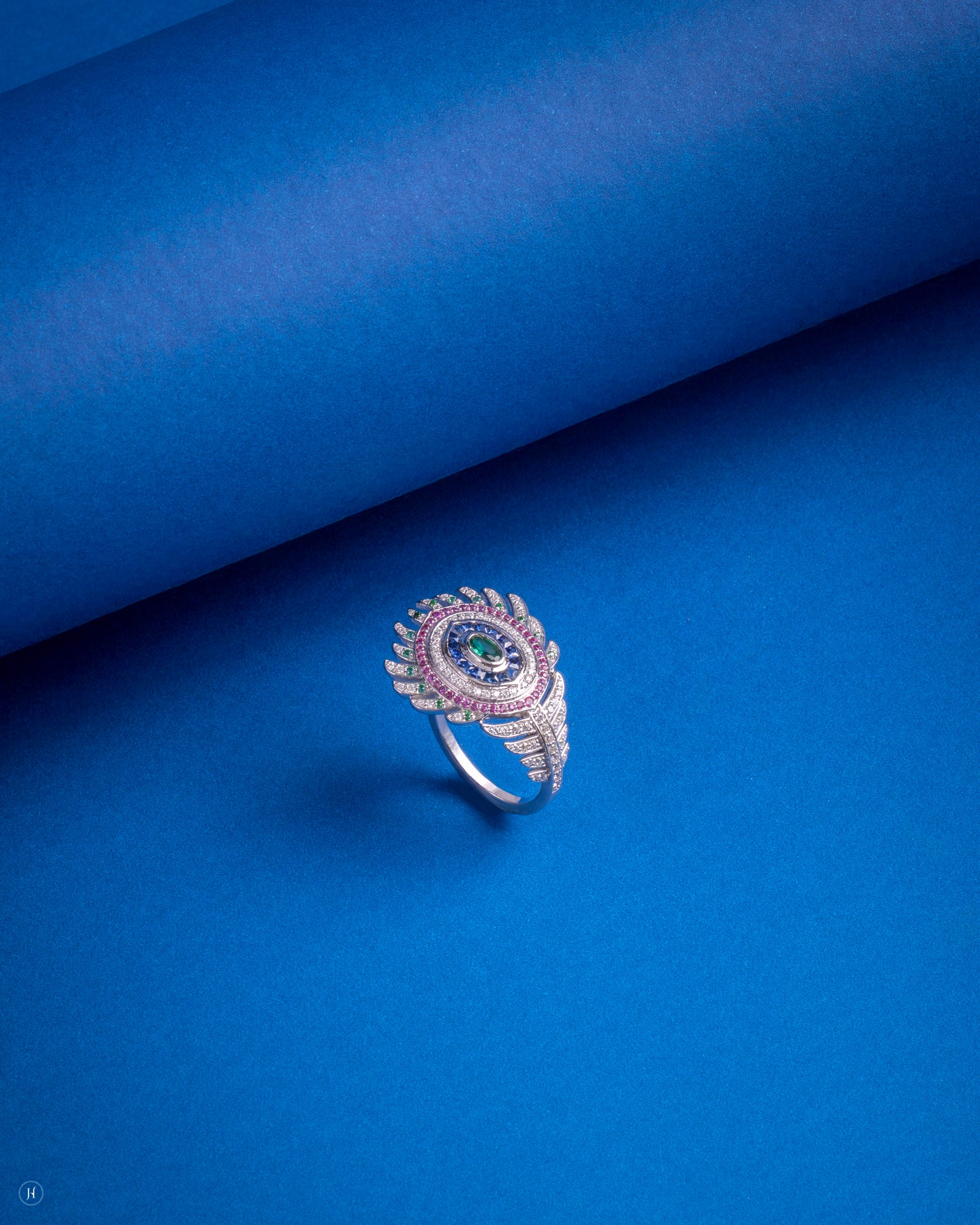 18Karat White Gold Italian Peacock Feather Design Ring |Italian ring price in Dubai & Sharjah