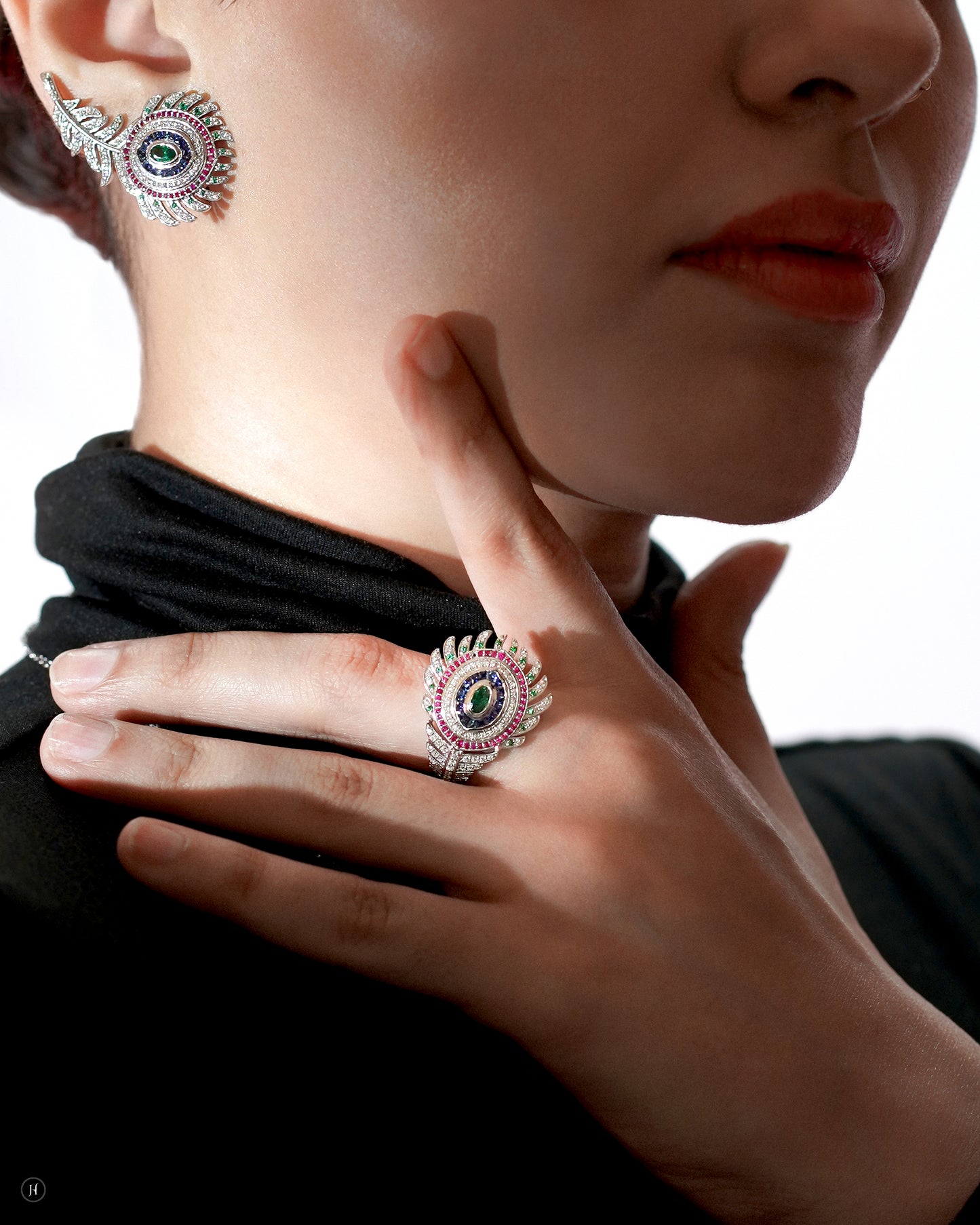 18Karat White Gold Italian Peacock Feather Design Ring and Earriings with Gemstones | luxury cocktail necklace gift for Ladies in Dubai, UAE