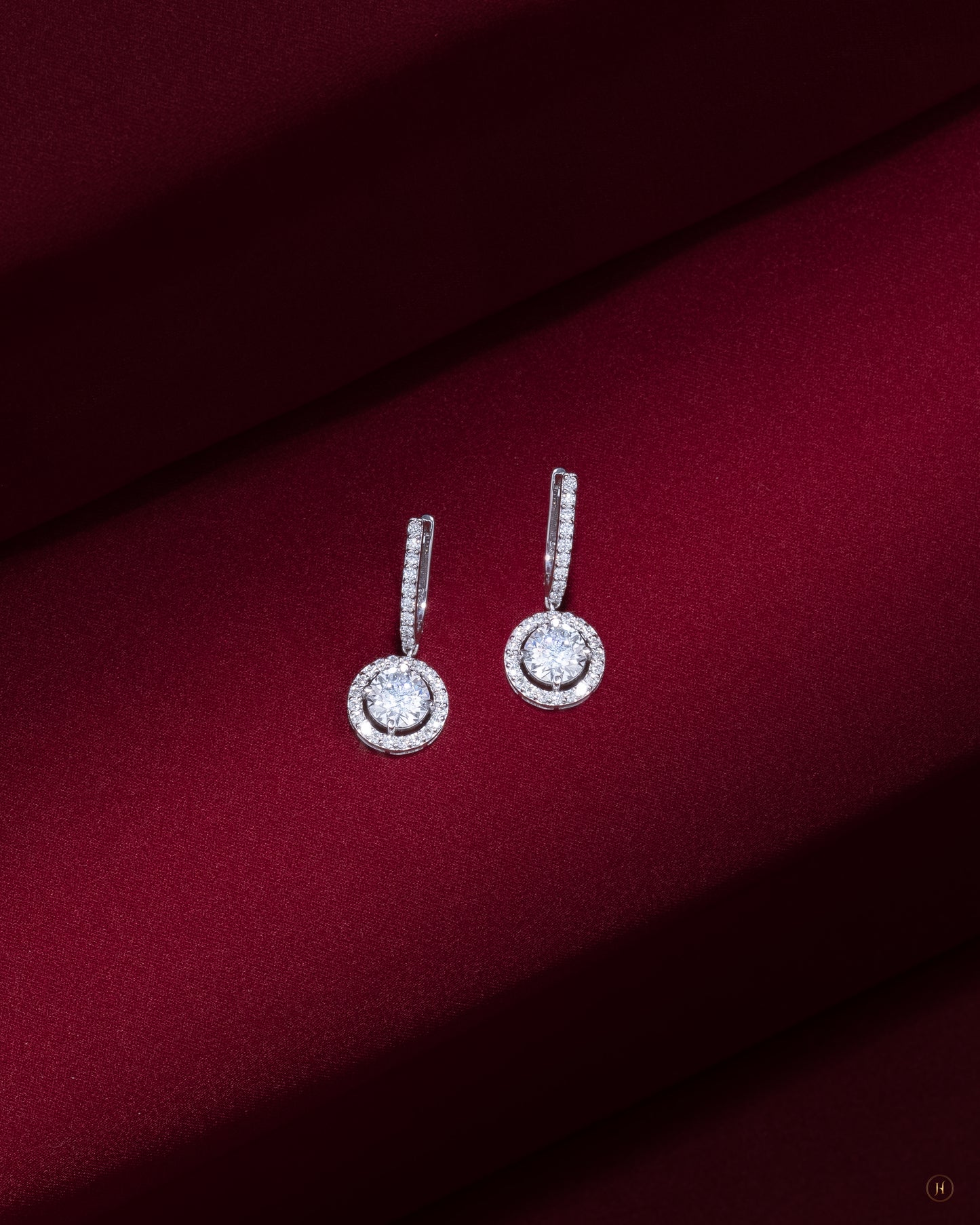 18Karat White Gold Lab Grown Round Halo Drop 2.10 Crt Diamond Earrings for ladies in Dubai