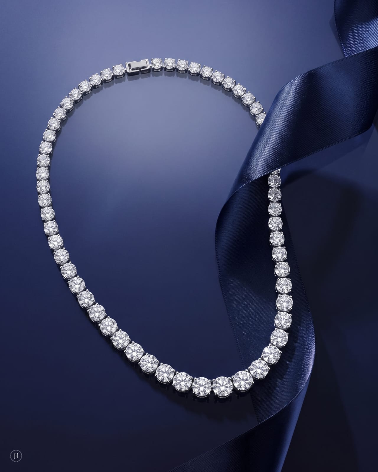 18K white gold lab grown diamond graduated round tennis Riviera necklace, DEF VVS diamonds for weddings and special occasions, J.H. by Priyansh Jewellery, Dubai, UAE.