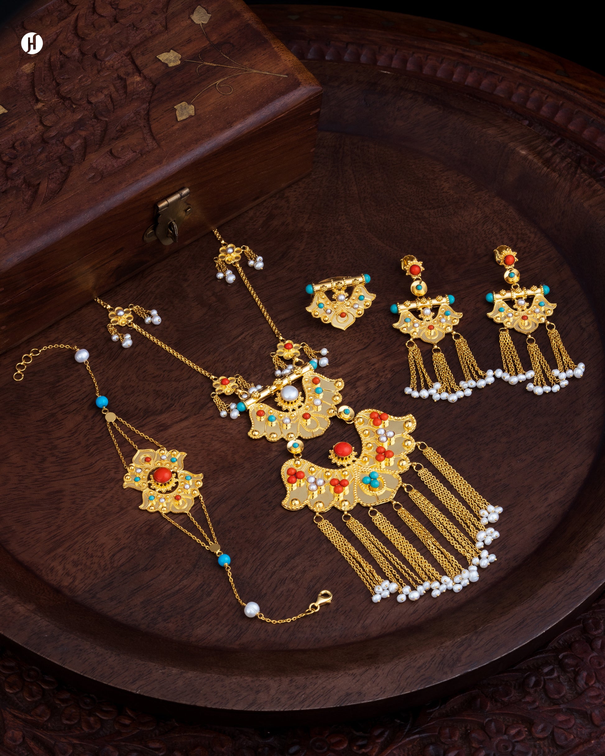 21-Karat Yellow Gold Bahraini Multi Gemstone Heritage Necklace Set | Bridal Jewellery for Khaleeji/Arab Women - J.H Jewellers