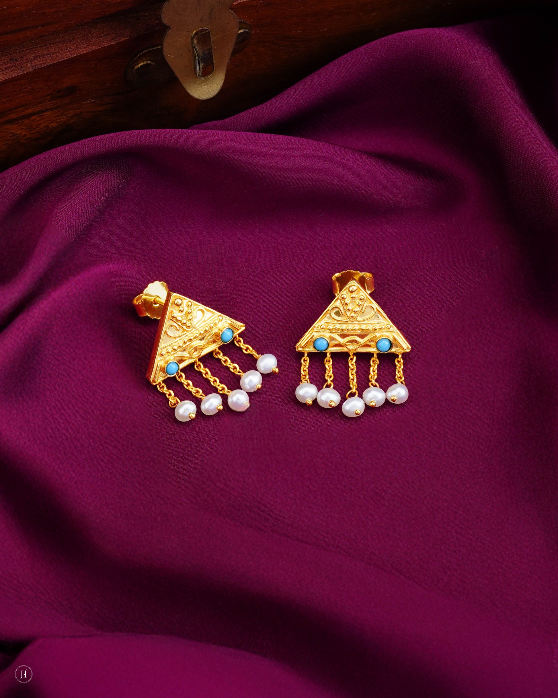 21-Karat Yellow Gold Bahraini Pearl & Turquoise Triangular Earrings | Online Jewellery Store in UAE