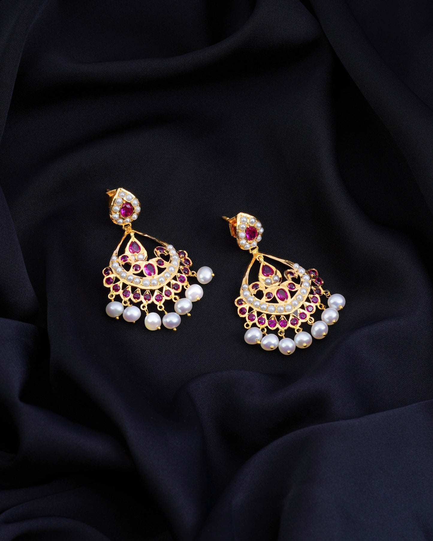 21-Karat Yellow Gold Pakistani Ruby & Pearl Paisley Earrings for Khaleeji women in UAE | Online Bridal Necklace Jewellery - J.H Jewellers