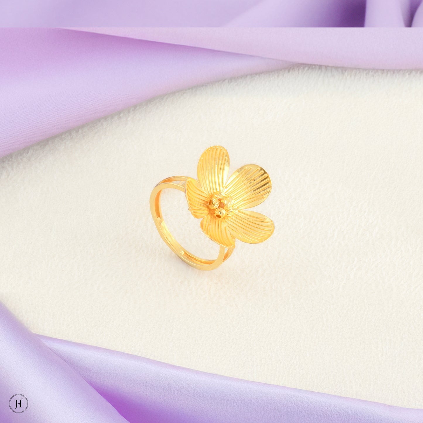 21K Yellow Gold Bahraini Blooming Flower Ring for women in UAE | wedding jewellery