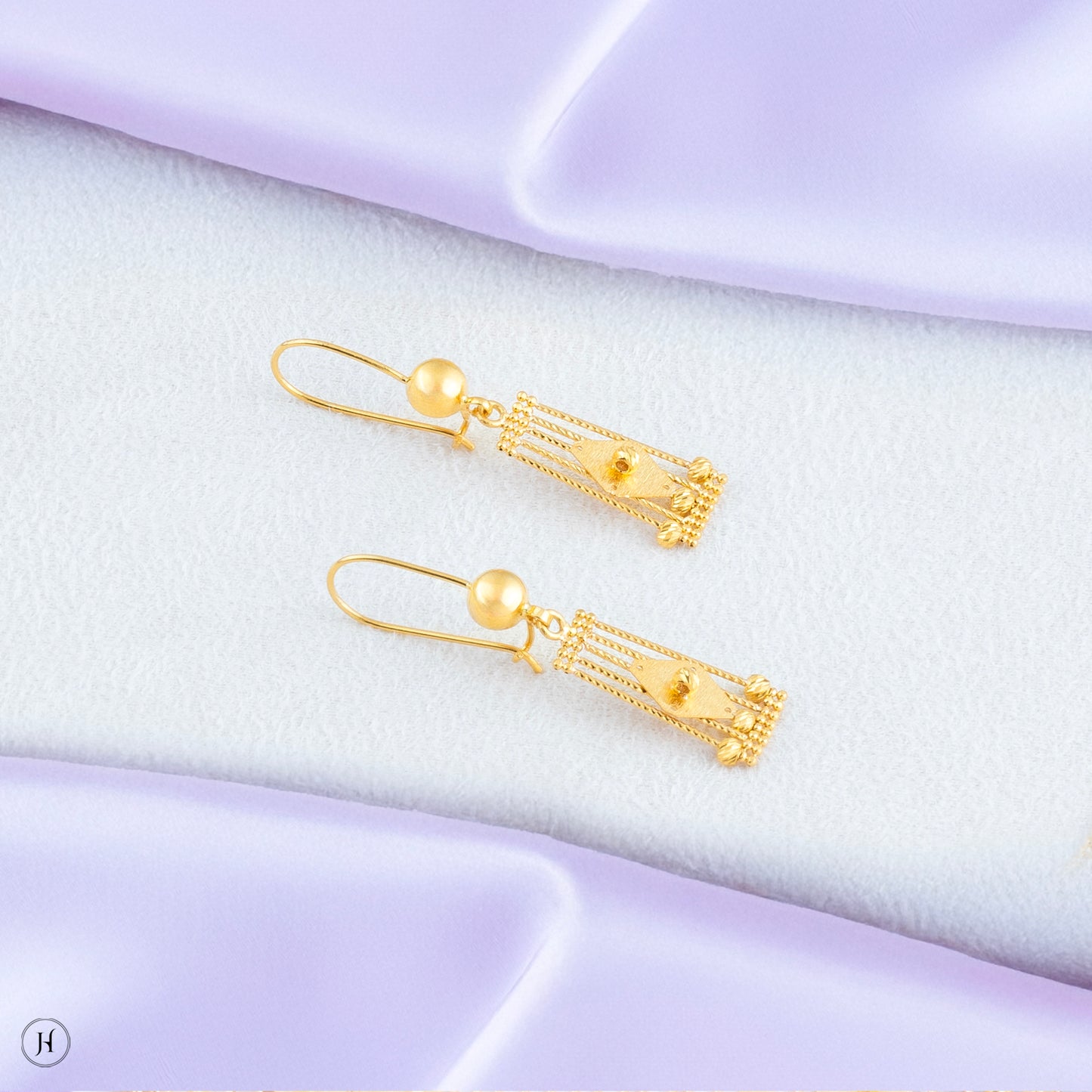 21K Yellow Gold Bahraini Lattice Beaded Earring | Bridal Jewellery for Women in UAE