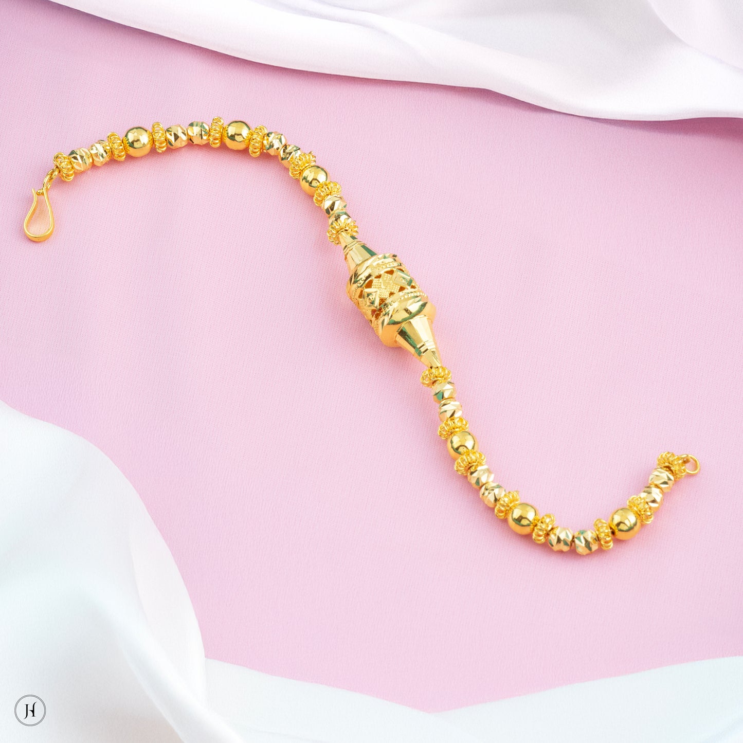 21K Yellow Gold Bahraini Small Round Mezuzah Beaded Bracelet for emirati women in uae