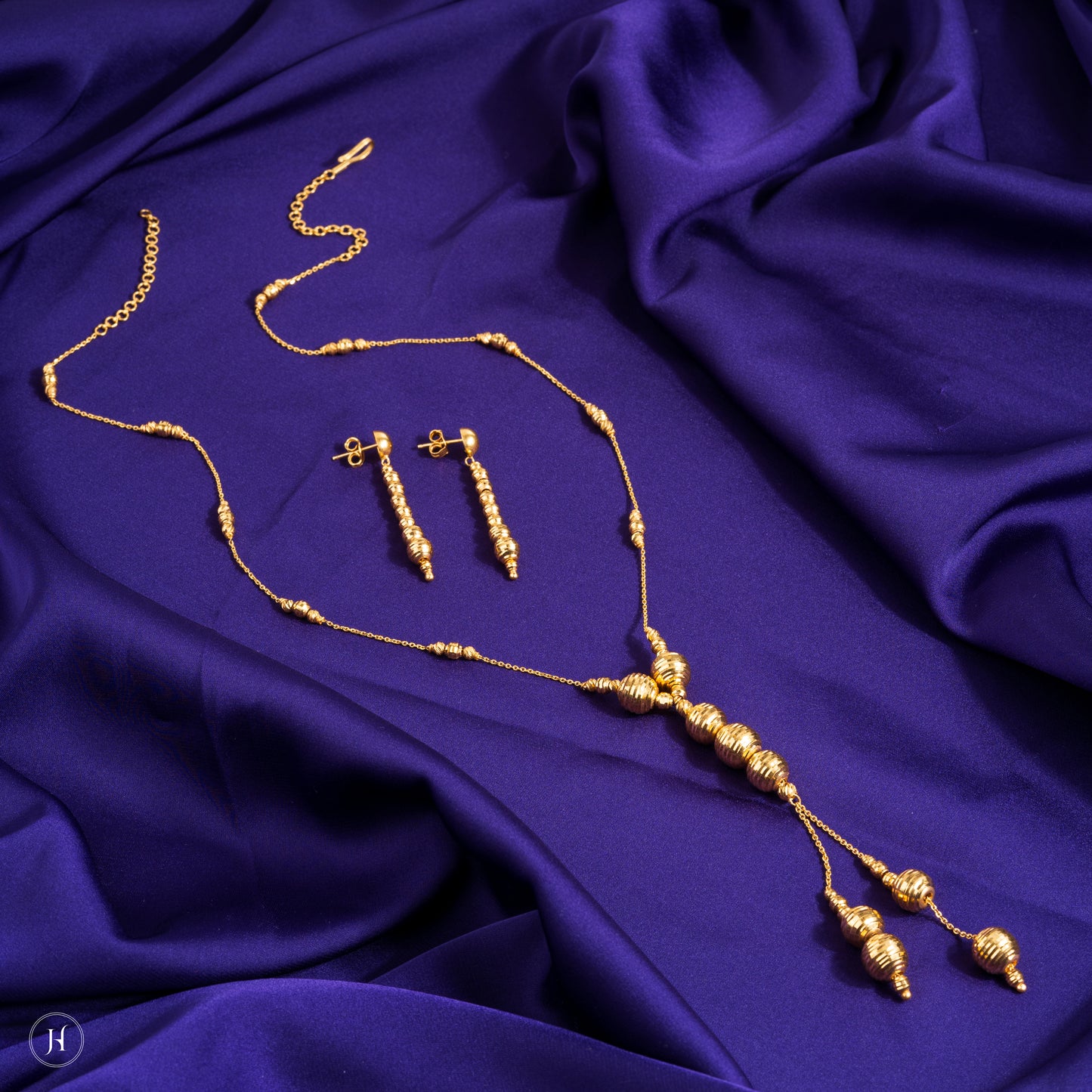 21K Yellow Gold Long Dangling Ball Necklace Set for women | online jewellery store