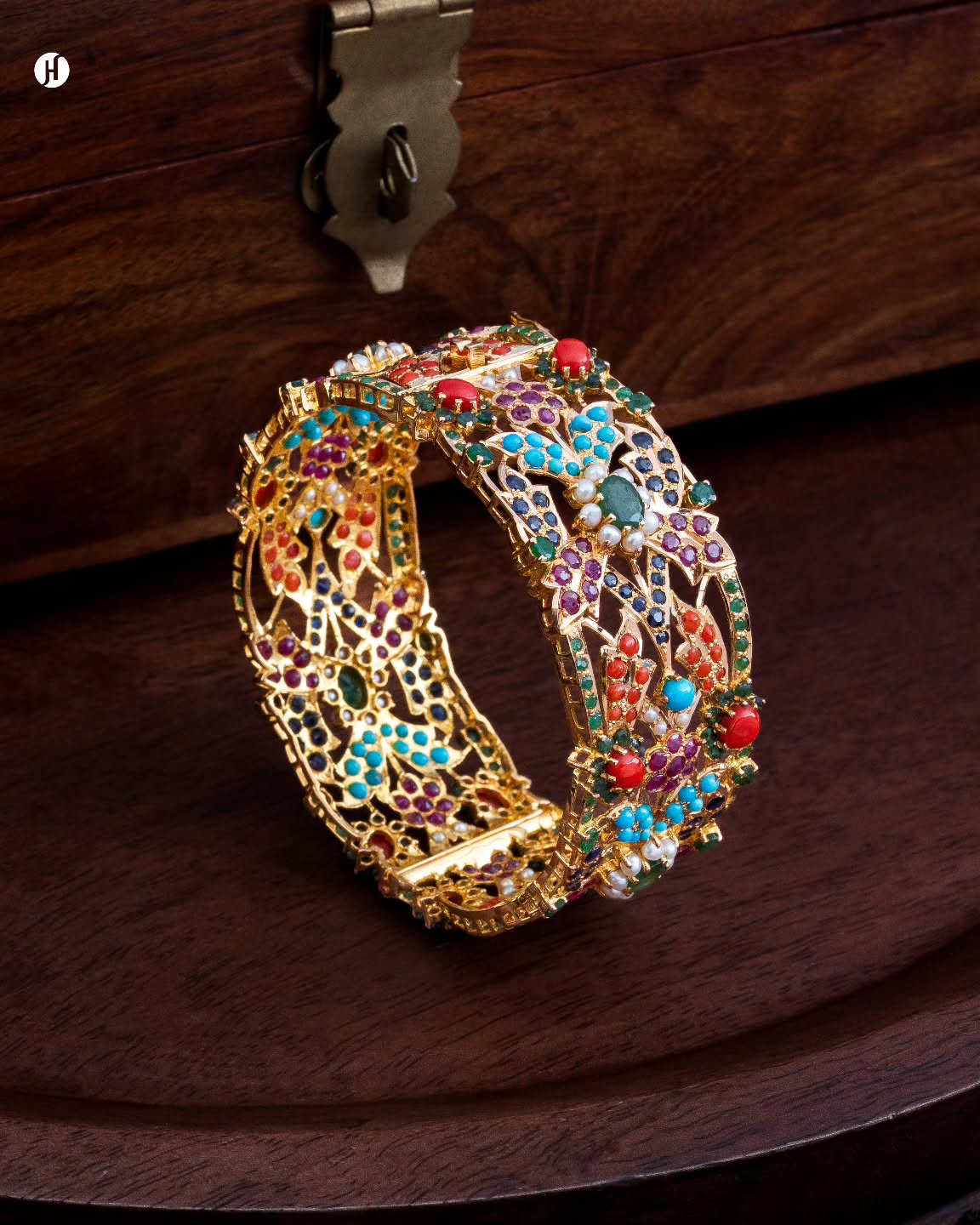 21K Yellow Gold Pakistani Floral Multi-Gemstone Bridal Bangle for Arab Ladies