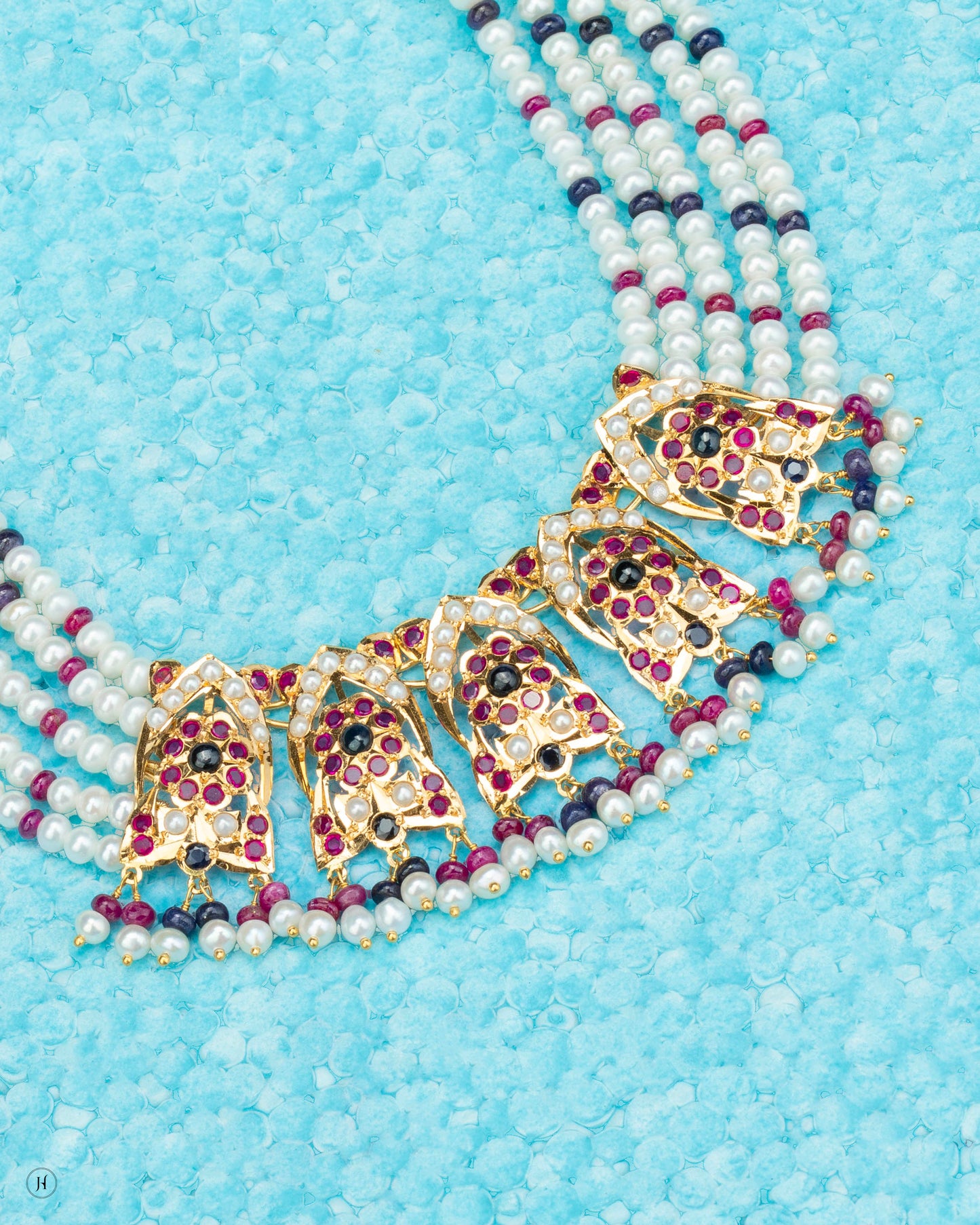 21Karat Yellow Gold Pakistani Mehrab Pearl Necklace | Online Jewellery Store in UAE.