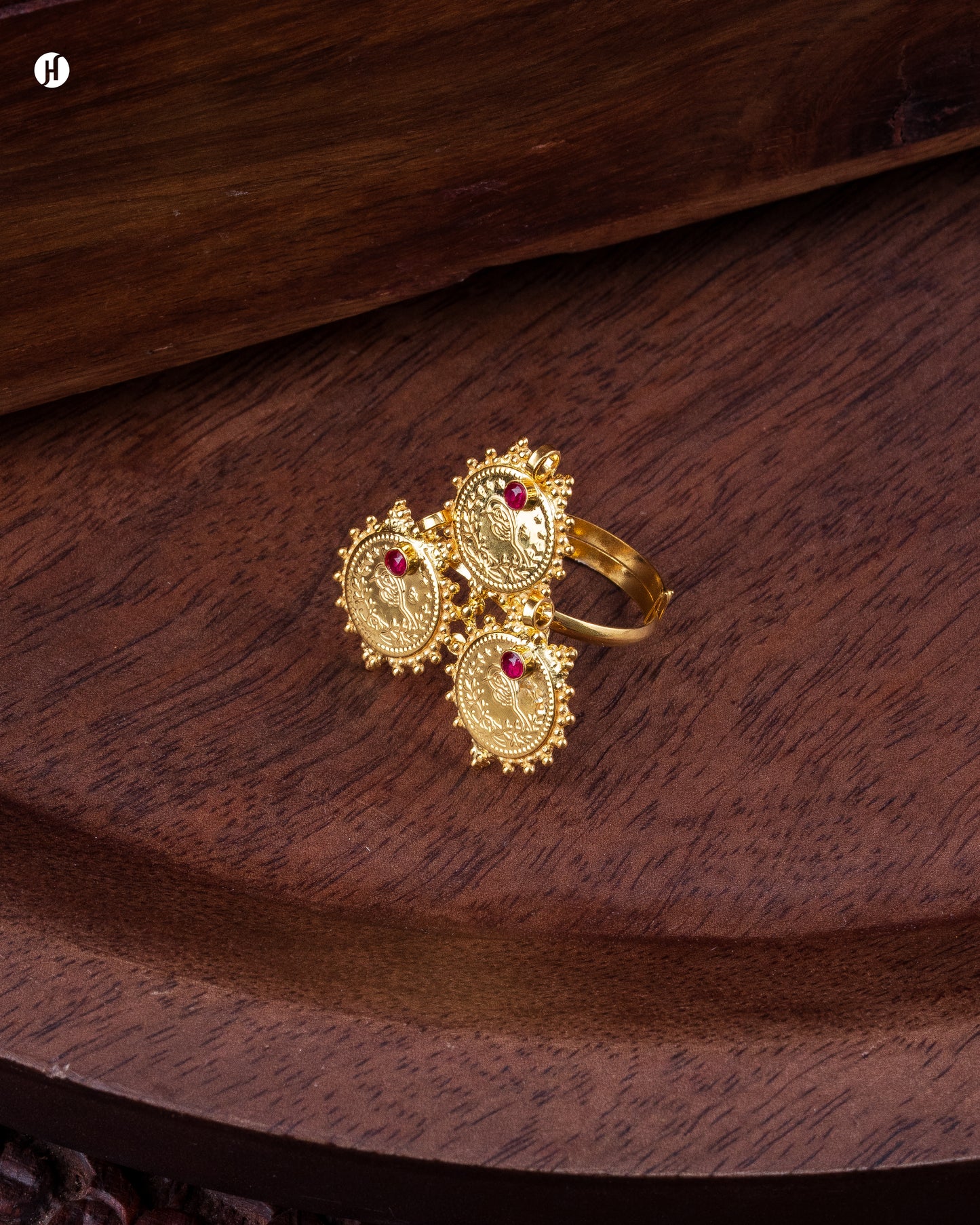 21Karat Yellow Gold Bahraini Coin ring for women | online jewellery store
