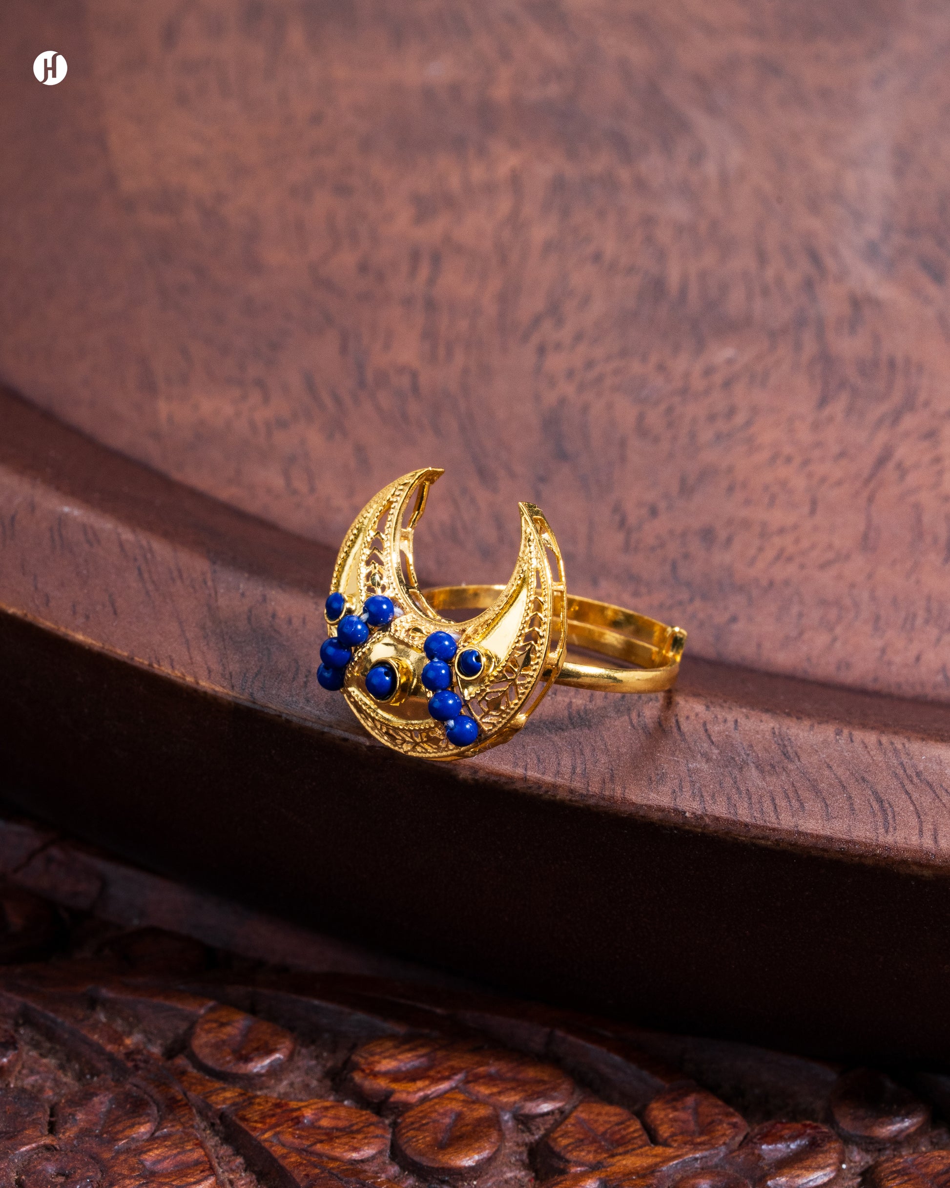 21Karat Yellow Gold Bahraini Crescent Traditional Rings for middleeast women | Online Jewellery store in UAE