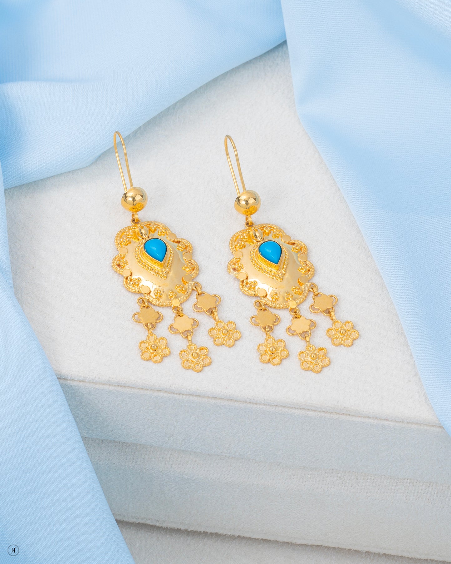 21Karat Yellow Gold Bahraini Floral Earrings with Turquoise for Arab women | online jewellery store in UAE