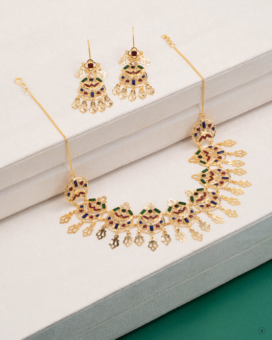 21Karat Yellow Gold Bahraini Open Drop Design Bridal jewellery Choker Set for Emirati women