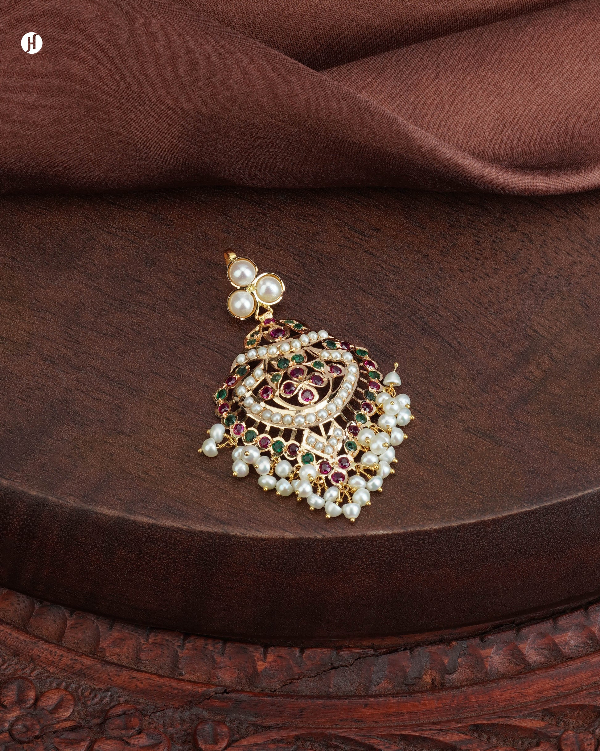21Karat Yellow Gold Bridal Pakistani Kundan Teardrop Pendant with Pearl Price in Dubai, UAE