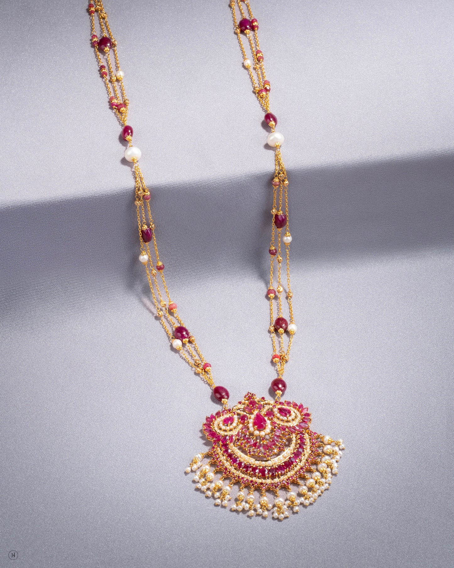 21Karat Yellow Gold Pakistani Majestic Floral Ruby & Beaded Necklace For Arab Ladies | online jewellery store In UAE