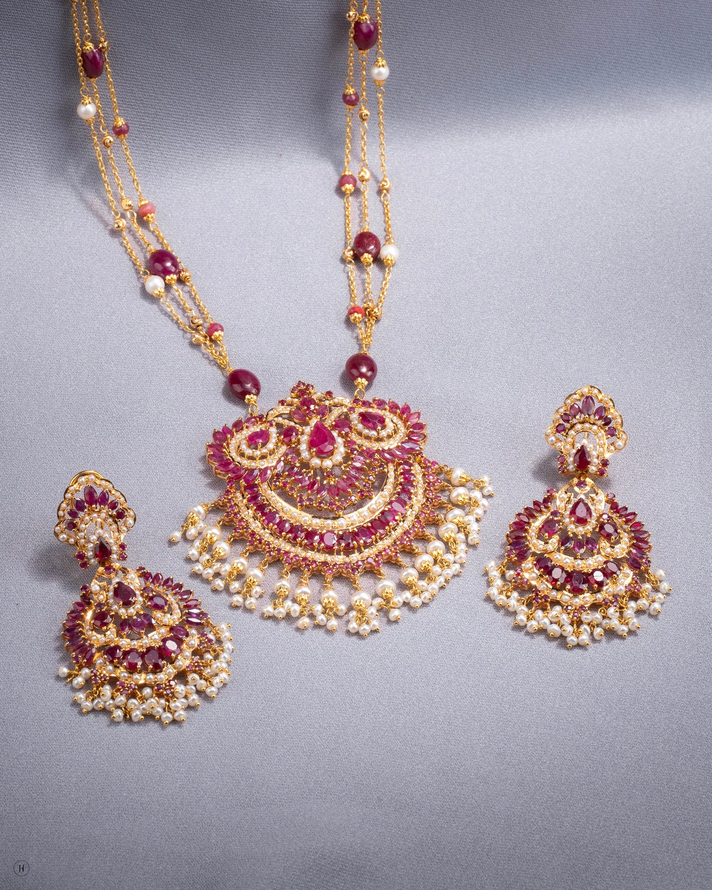 21Karat Yellow Gold Pakistani Majestic Floral Ruby & Beaded Necklace Set For Arab Ladies | online jewellery store In UAE