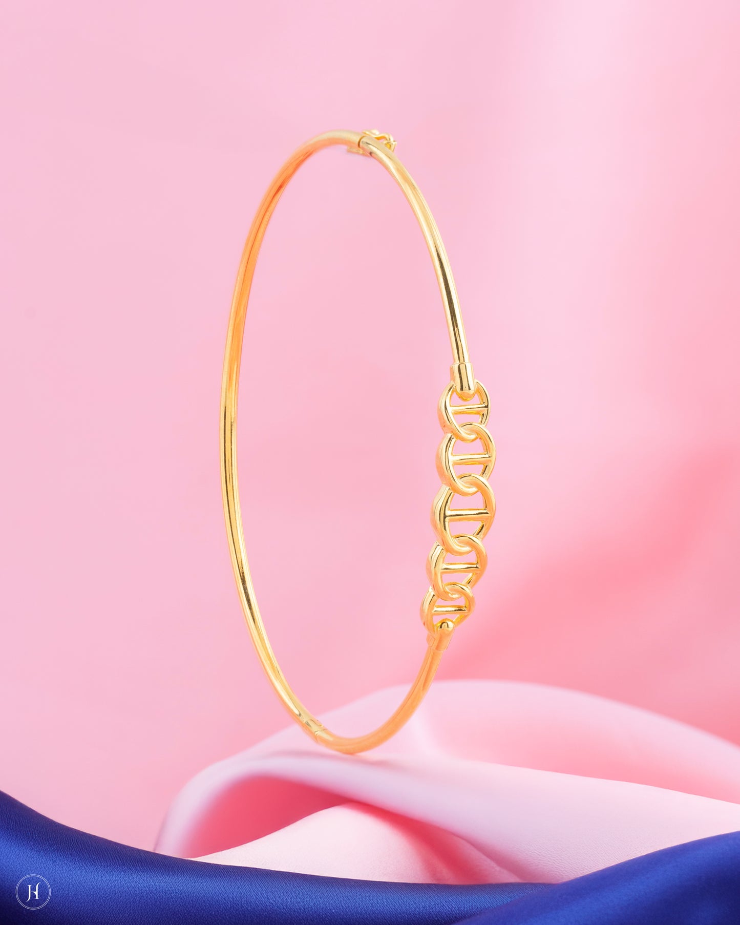 21k Yellow Gold Bahraini Knit Design Bracelet