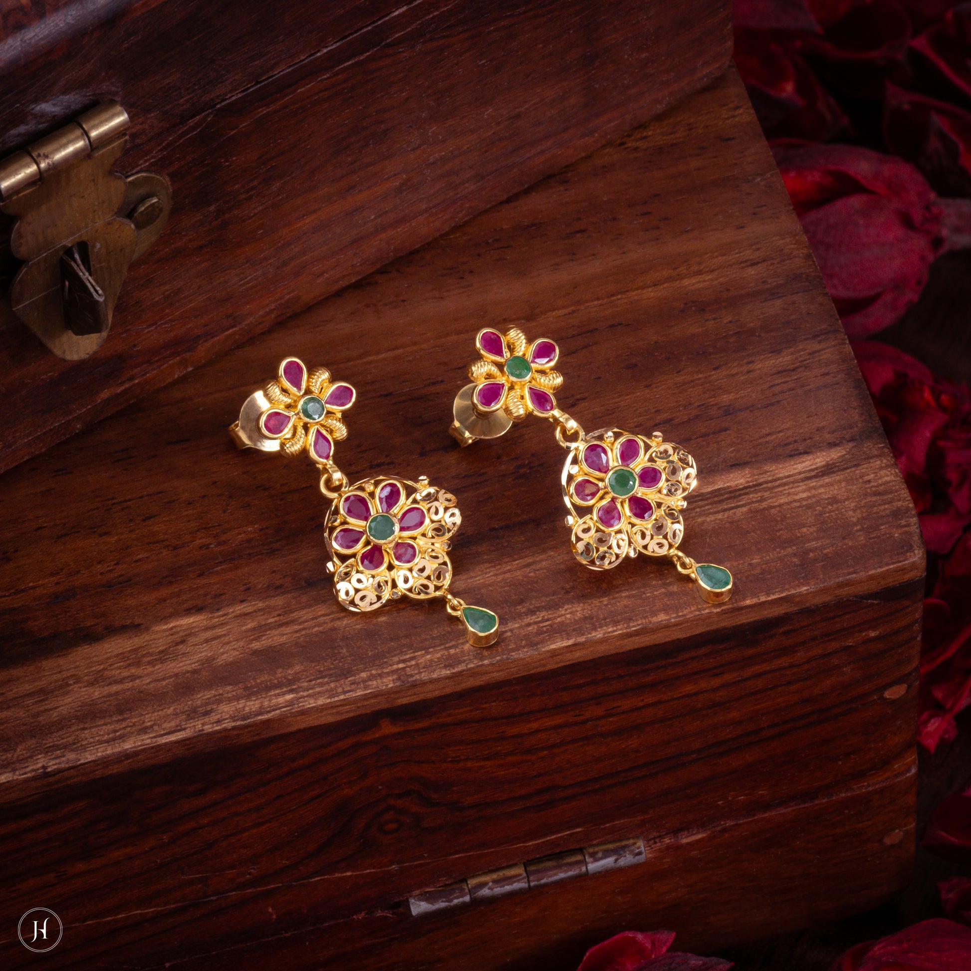 22K 916 Yellow Gold Hyderabadi Crescent-Shaped Gemstone bridal earrings Set