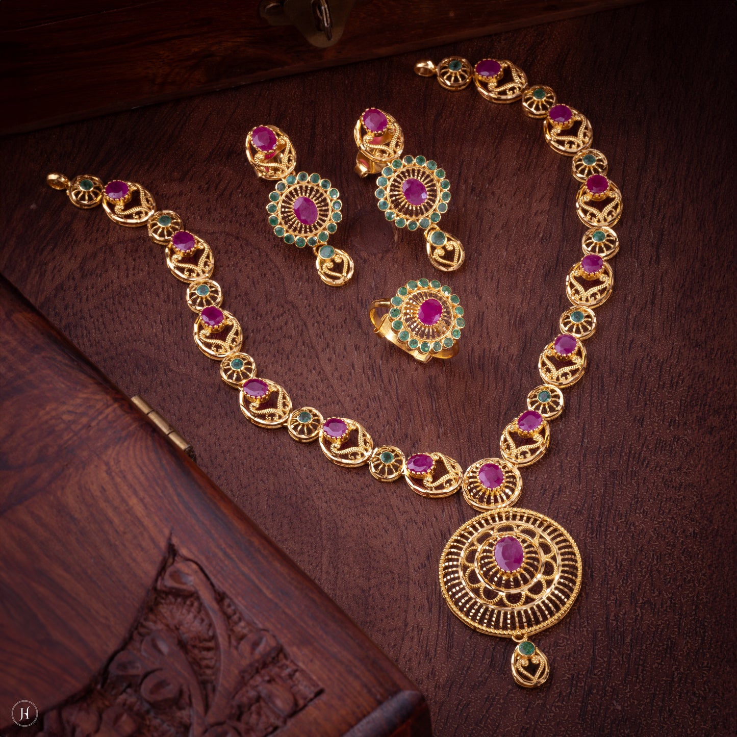 22K 916 Yellow Gold Hyderabadi Floral Gemstone bridal Necklace Set for ladies