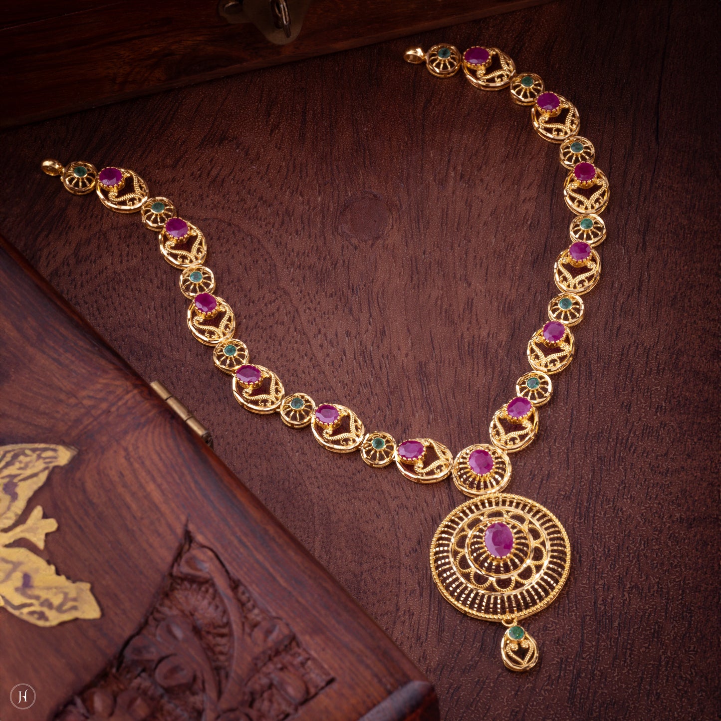 22K 916 Yellow Gold Hyderabadi Floral Gemstone bridal necklace for ladies