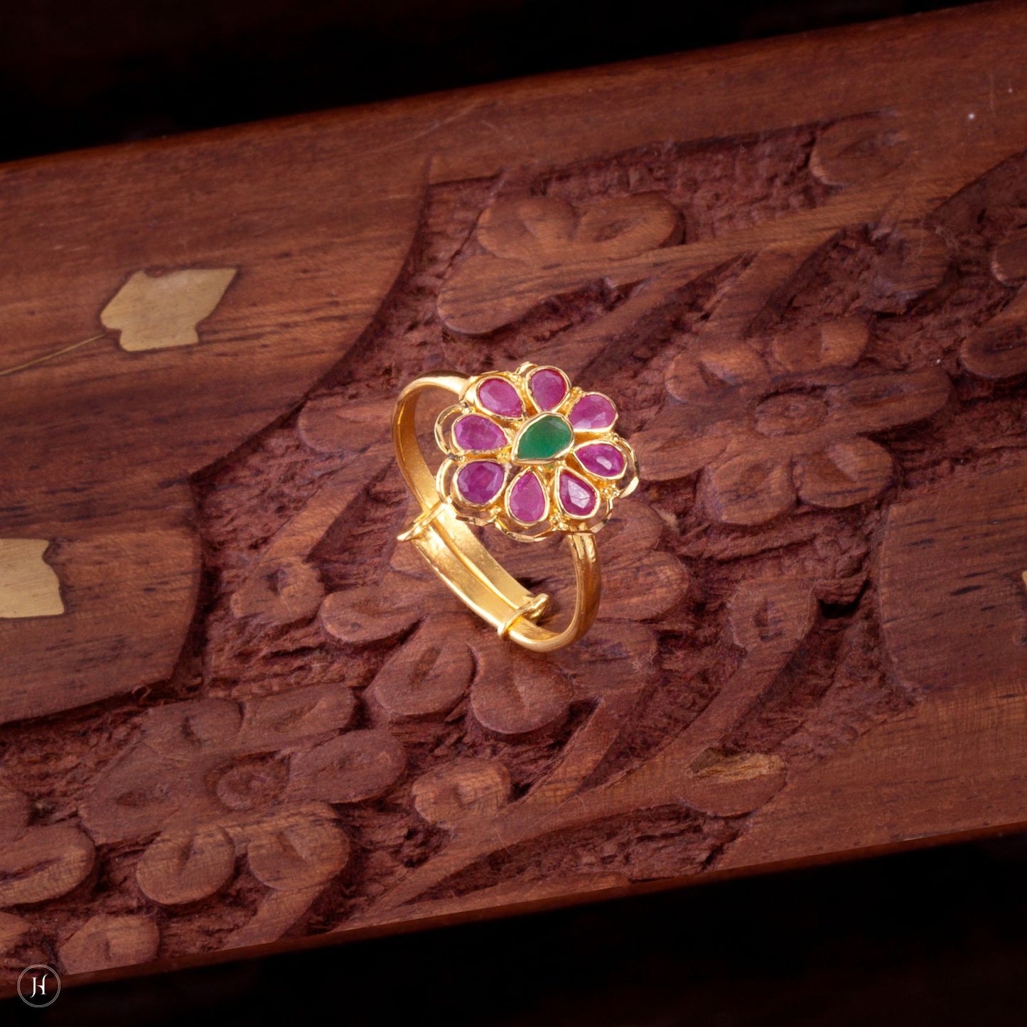 22K 916 Yellow Gold Hyderabadi Floral Pear-drop Gemstone ring fro ladies