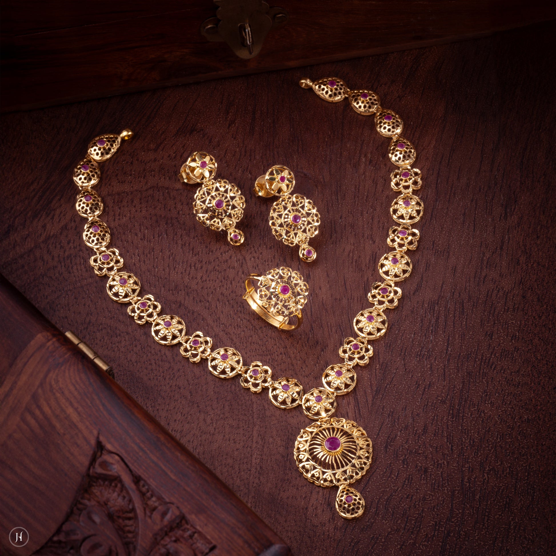 22K 916 Yellow Gold Hyderabadi Floral Ruby Gemstone Necklace Set for Ladies