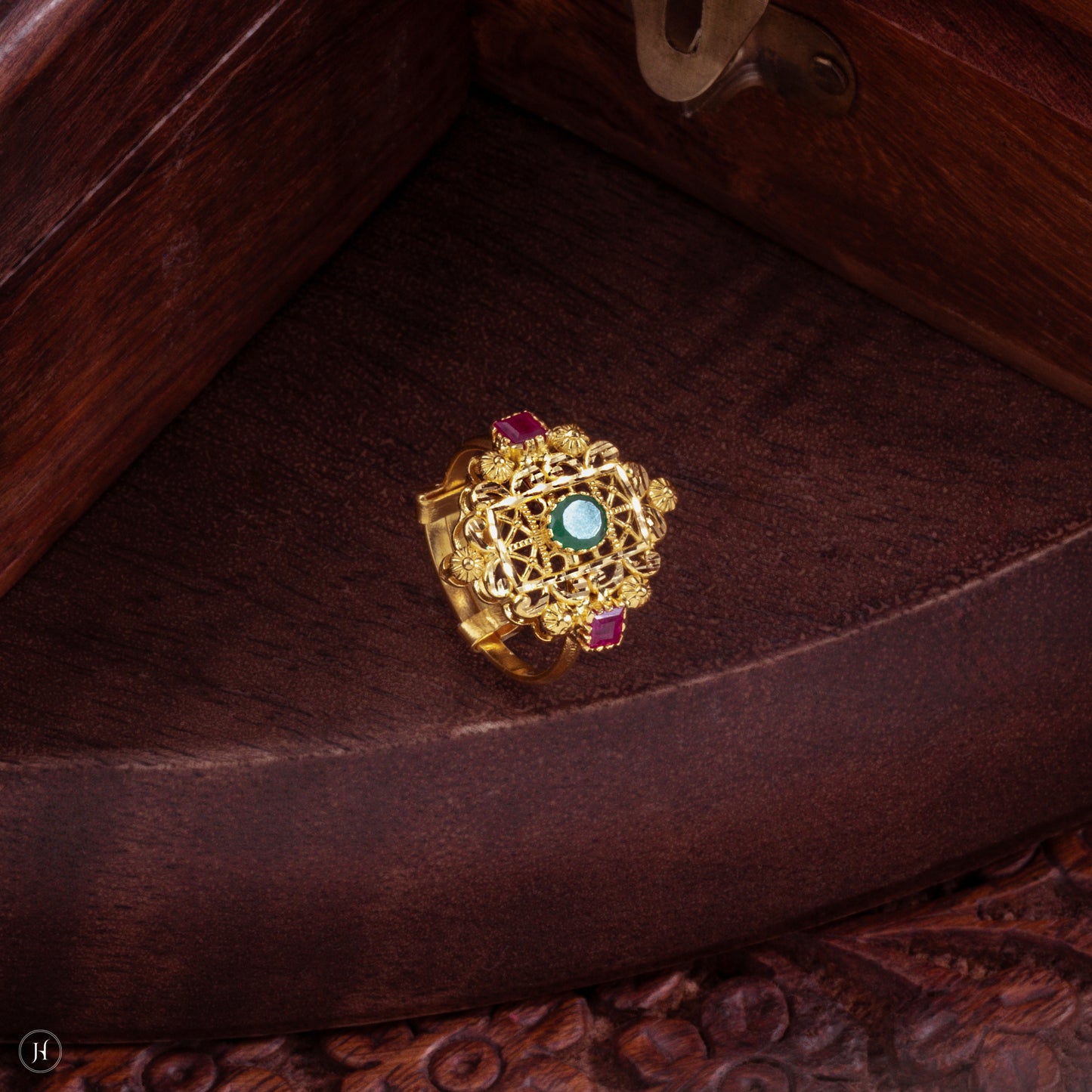 22K 916 Yellow Gold Hyderabadi Symmetrical bridal Gemstone rings for ladies