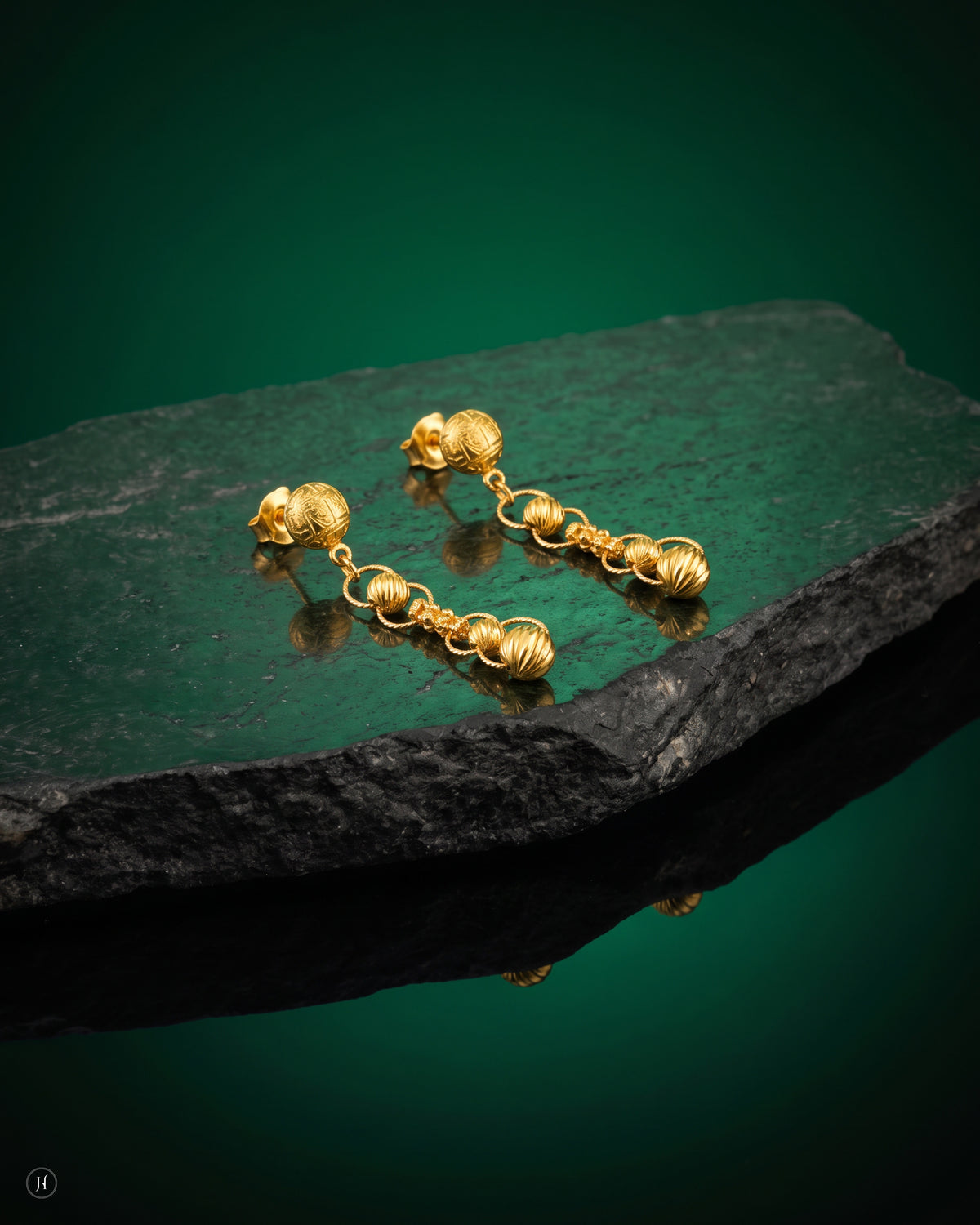 22K yellow gold diamond-cut bead drop earrings matching the Y-drop necklace set, J.H. by Priyansh Jewellery, Dubai, UAE.