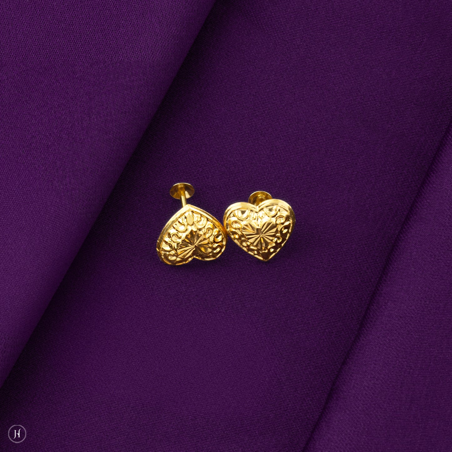 Cute Baby Gift | 18K Gold Baby Love Shape Lightweight earrings In UAE