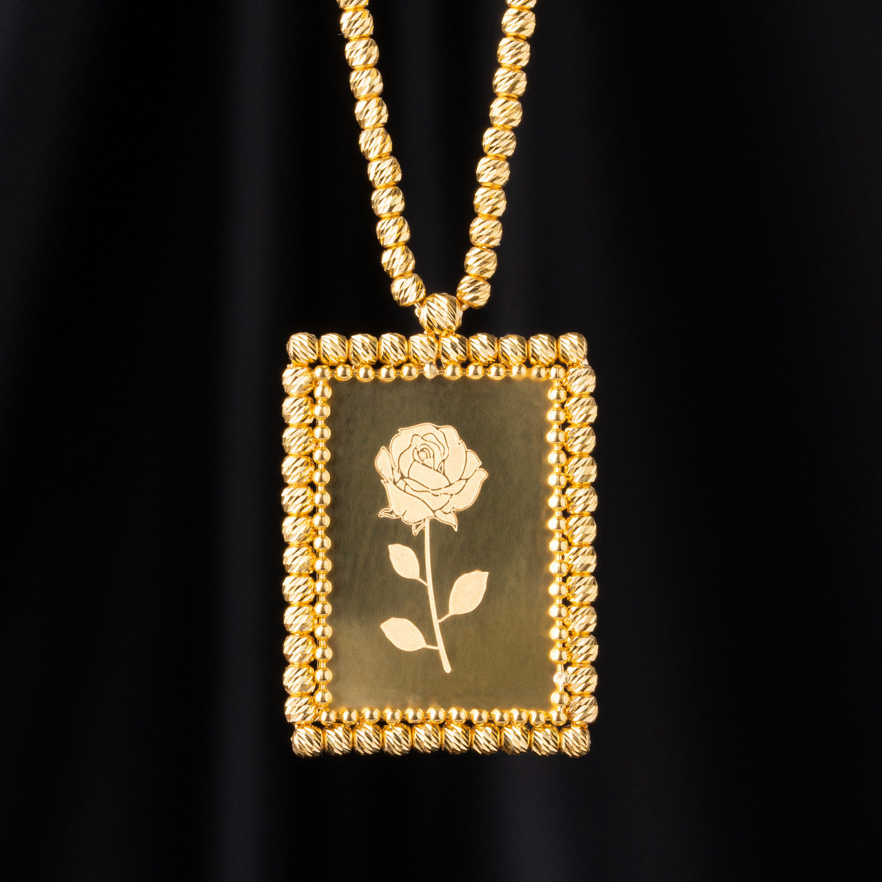 21K Yellow Gold Bahraini Necklace with Rose Flower Frame Engraving
FASHION WEAR NECKLACE
GOLD SET IN DUBAI
SHARJAH GOLD SOUQ
21K GOLD NECKLACE SET
FASHION WEAR NECKLACE
21K GOLD JEWELLERY IN DUBAI
21K GOLD NECKLACE SET
EVERYDAY NECKLACE