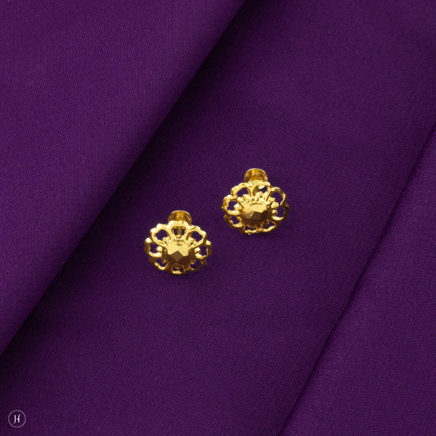 Elegant Baby Gift | 18K Gold Baby Open Flower Lightweight earring