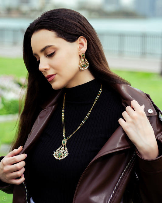21K Yellow Gold Pakistani Floral Pearl and Emerald Necklace Set