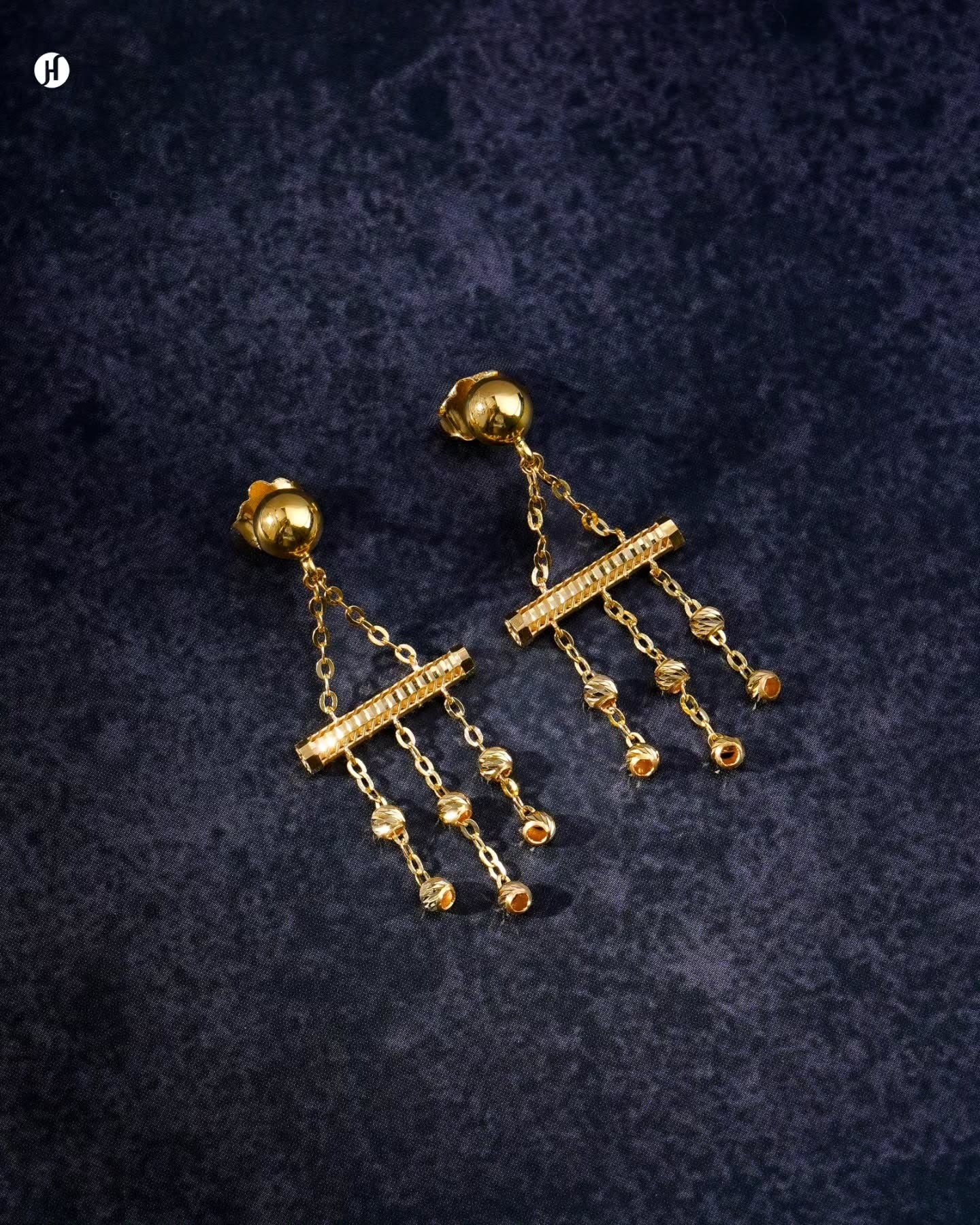 21K Yellow Gold Bahraini Tassel Bar Necklace Set