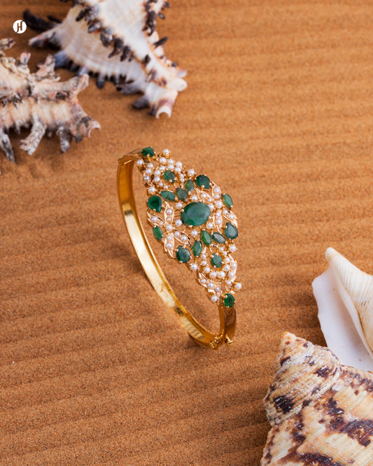 21K Yellow Gold Pakistani Flower Emerald Gemstone Bangle with Pearls