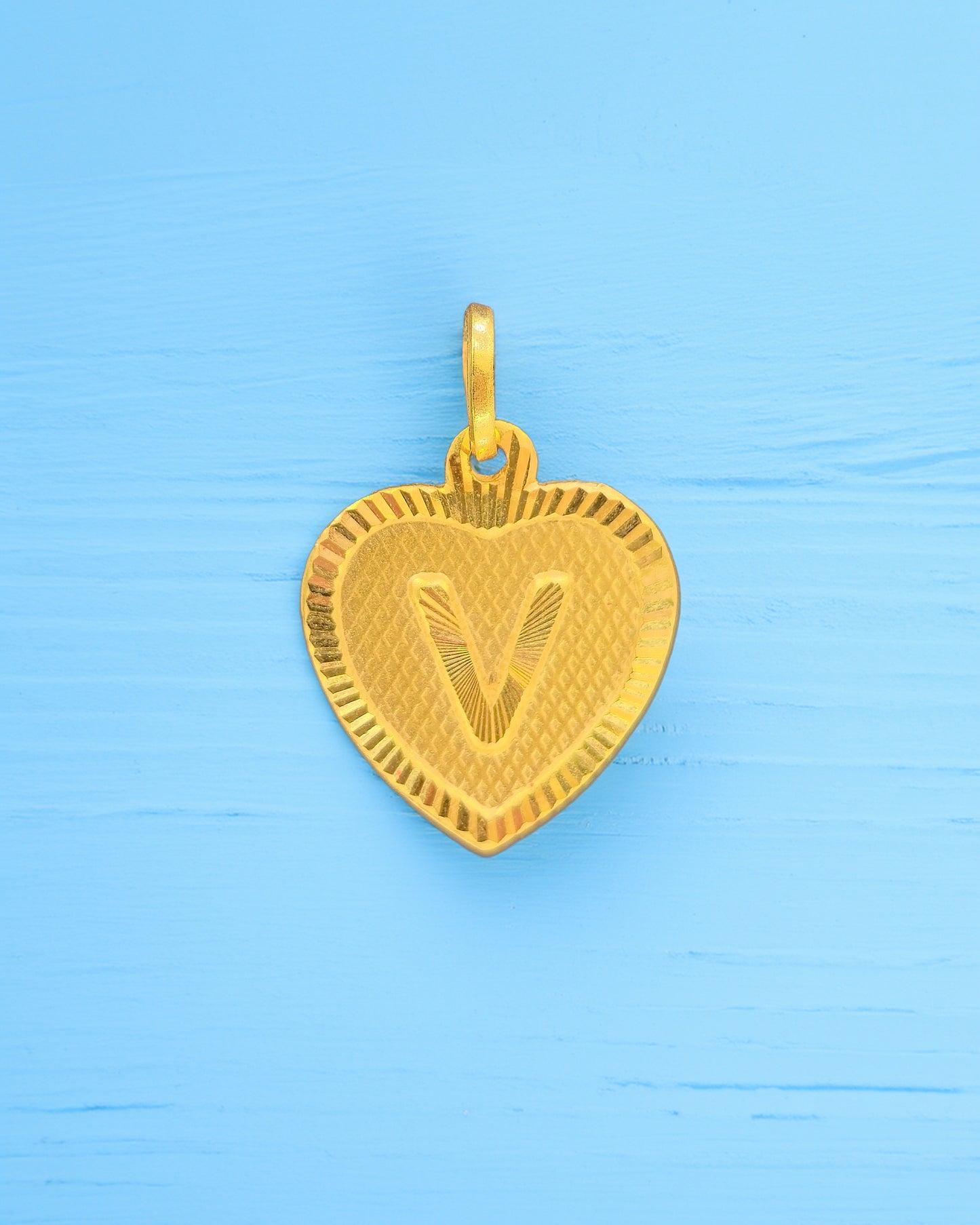 18K Yellow Gold Letter - V Heart Pendant