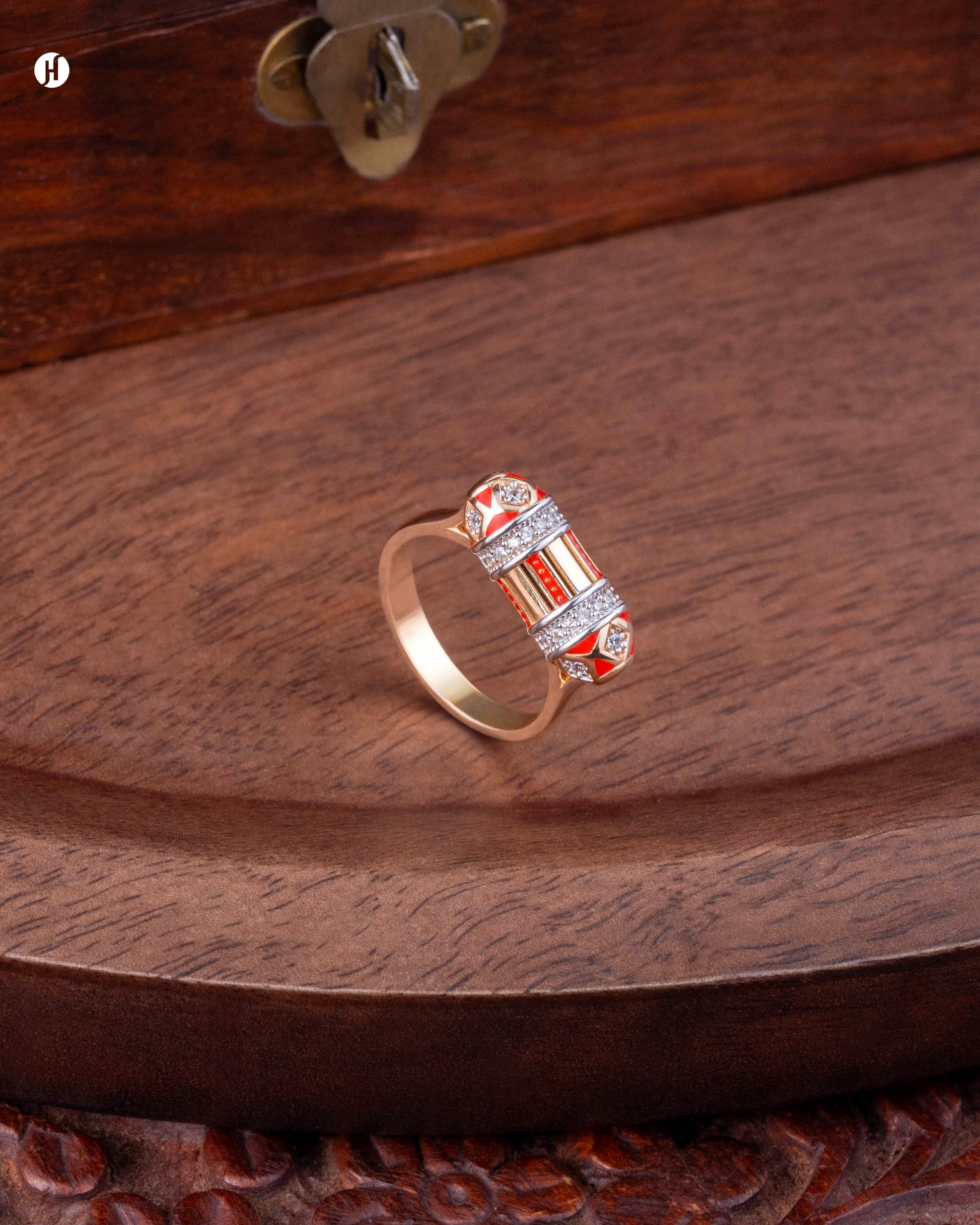 18-Karat Rose Gold Bead Scroll Red Enamel Ring | Italian Ring Price in Dubai