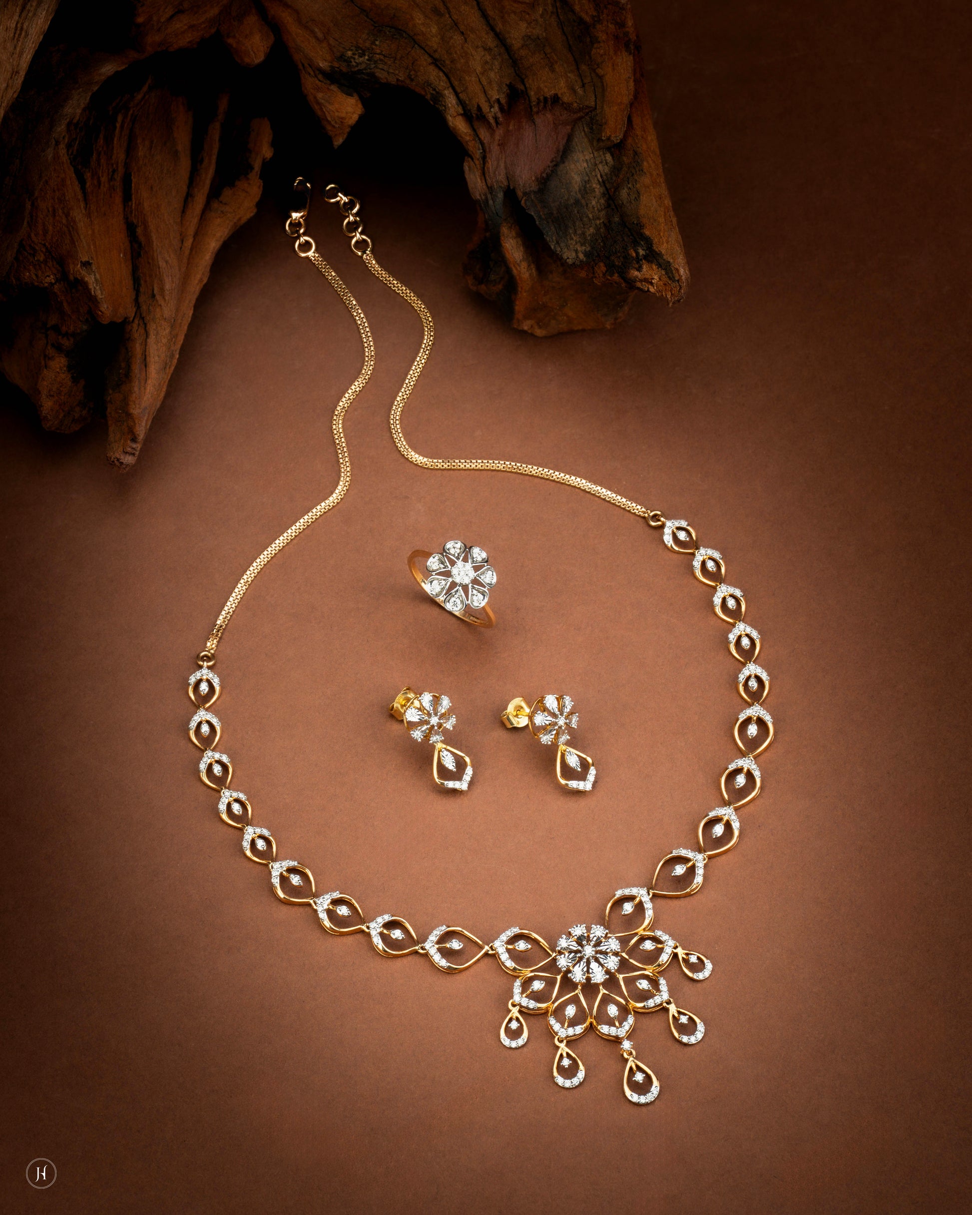 18K Italian Rose Gold Petals Diamond Necklace Set