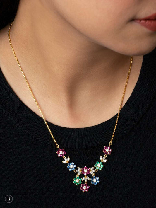 18K Yellow Gold floral motif Vintage Gemstones Zircon Necklace Set