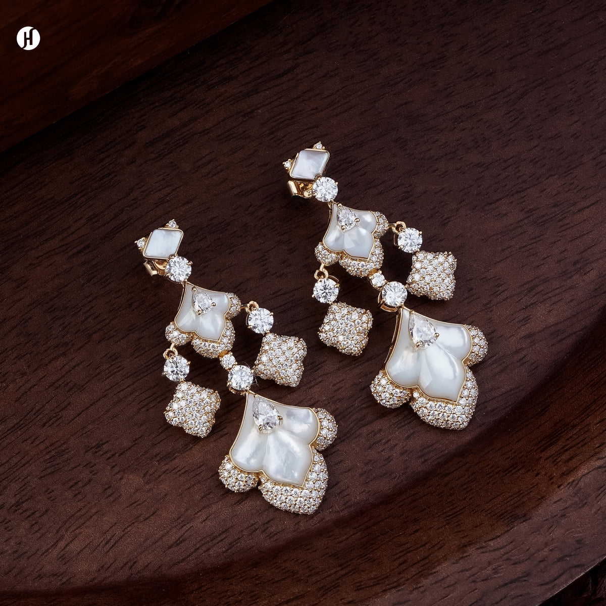 18K rose gold Italian mother-of-pearl chandelier earrings with baroque pearls and white stones, traditional Arabic gold jewellery for Emirati and Khaleeji ladies