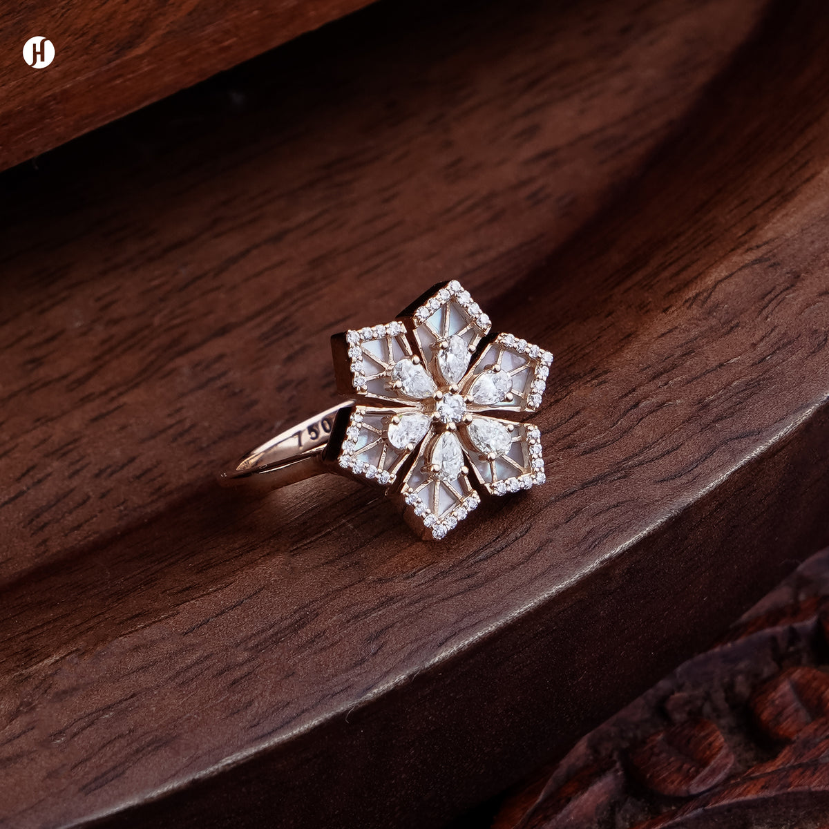 18K rose gold Italian mother-of-pearl flower ring with sparkling white stones, traditional Khaleeji gold jewellery for Emirati ladies
