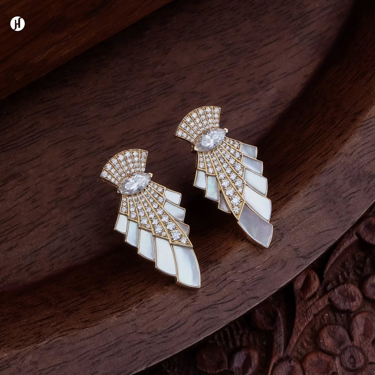 18K yellow gold Italian mother-of-pearl fan drop earrings with marquise and white stones, traditional Arabic gold jewellery for Emirati and Khaleeji ladies