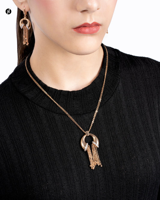 18Karat Rose Gold Italian Bold Circular Chain Tassel Necklace Set for ladies in Dubai