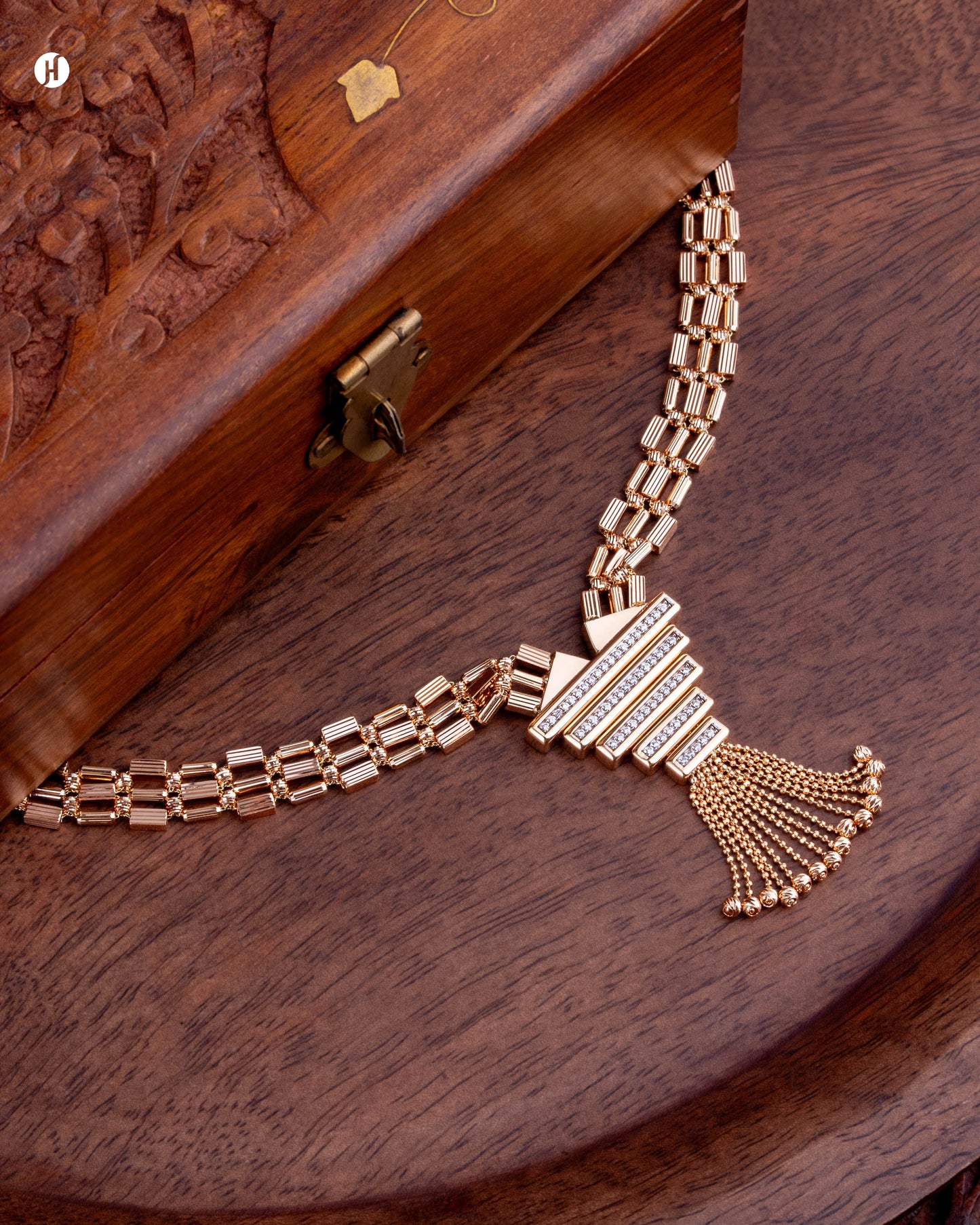 18Karat Rose Gold Italian Rectangular Link Tassel Necklace for Women in Sharjah | Online Italian Jewellery Store in UAE