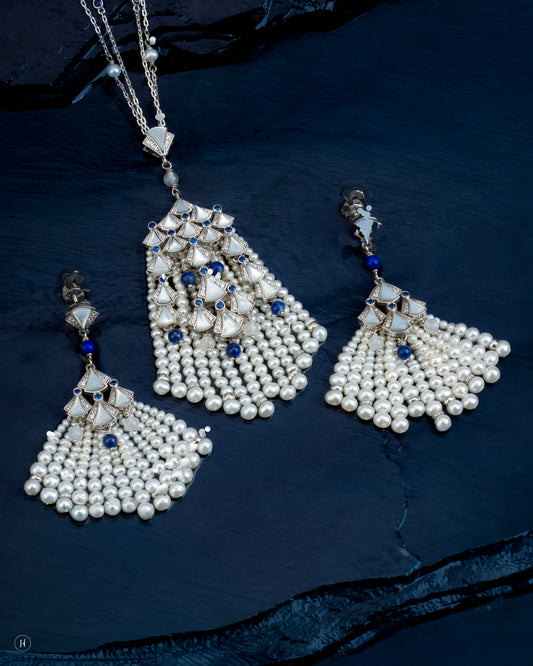 18Karat White Gold Italian Waterfall Pearl Tassel Necklace Set | Online Jewellery Store in UAE - J.H Jewellers.