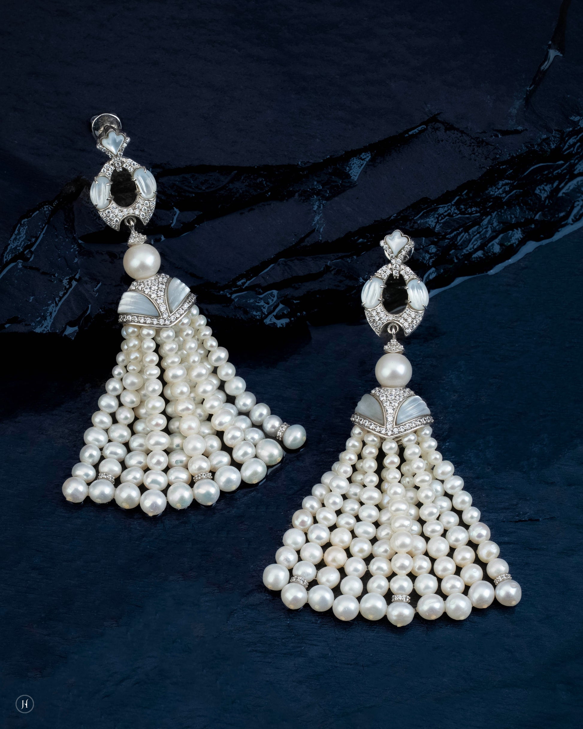 18Karat White Gold Waterfall Pearl Tassel Earrings for Khaleeji Women - J.H Jewellers.