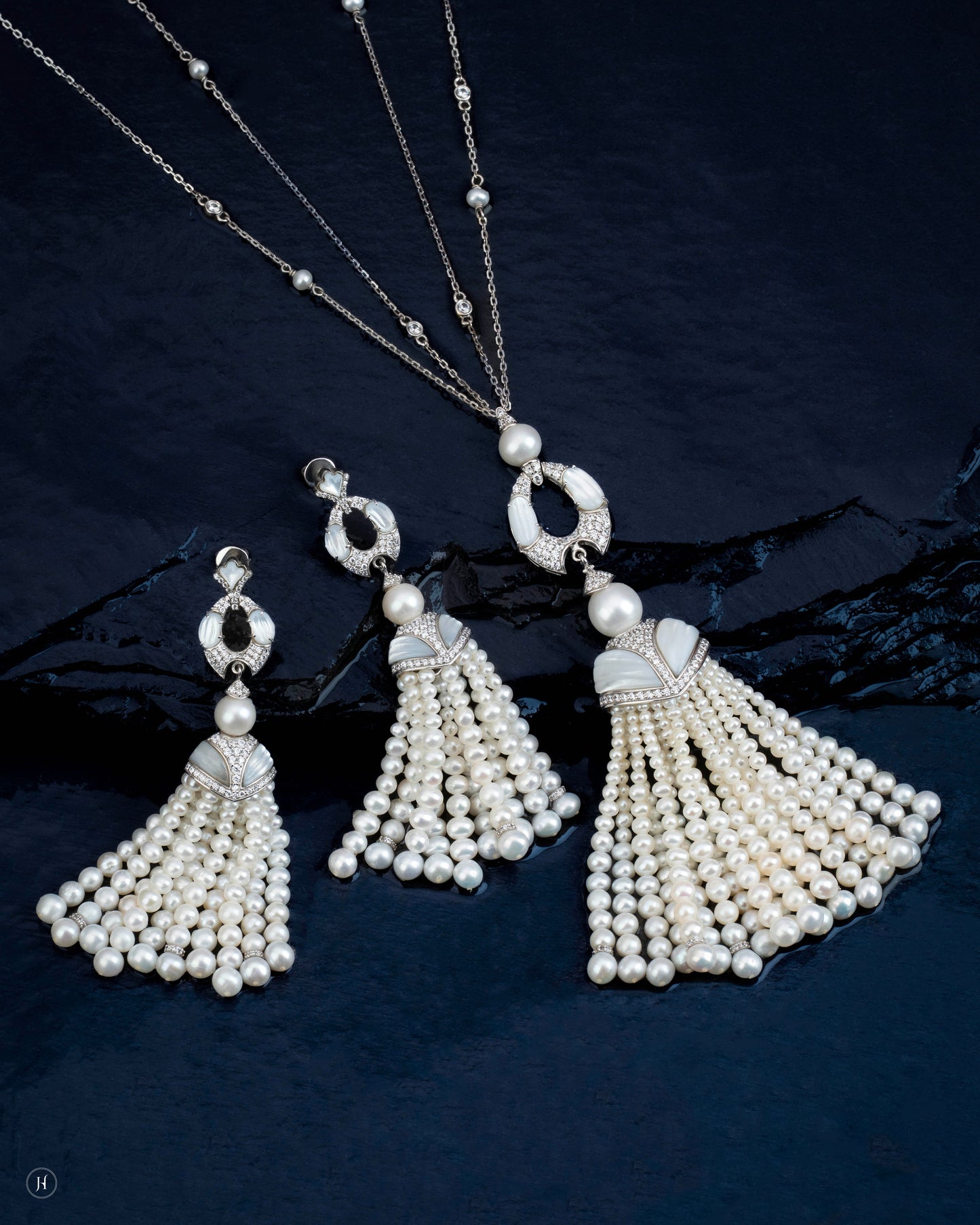 18Karat White Gold Waterfall Pearl Tassel Necklace Set for Khaleeji Women - J.H Jewellers